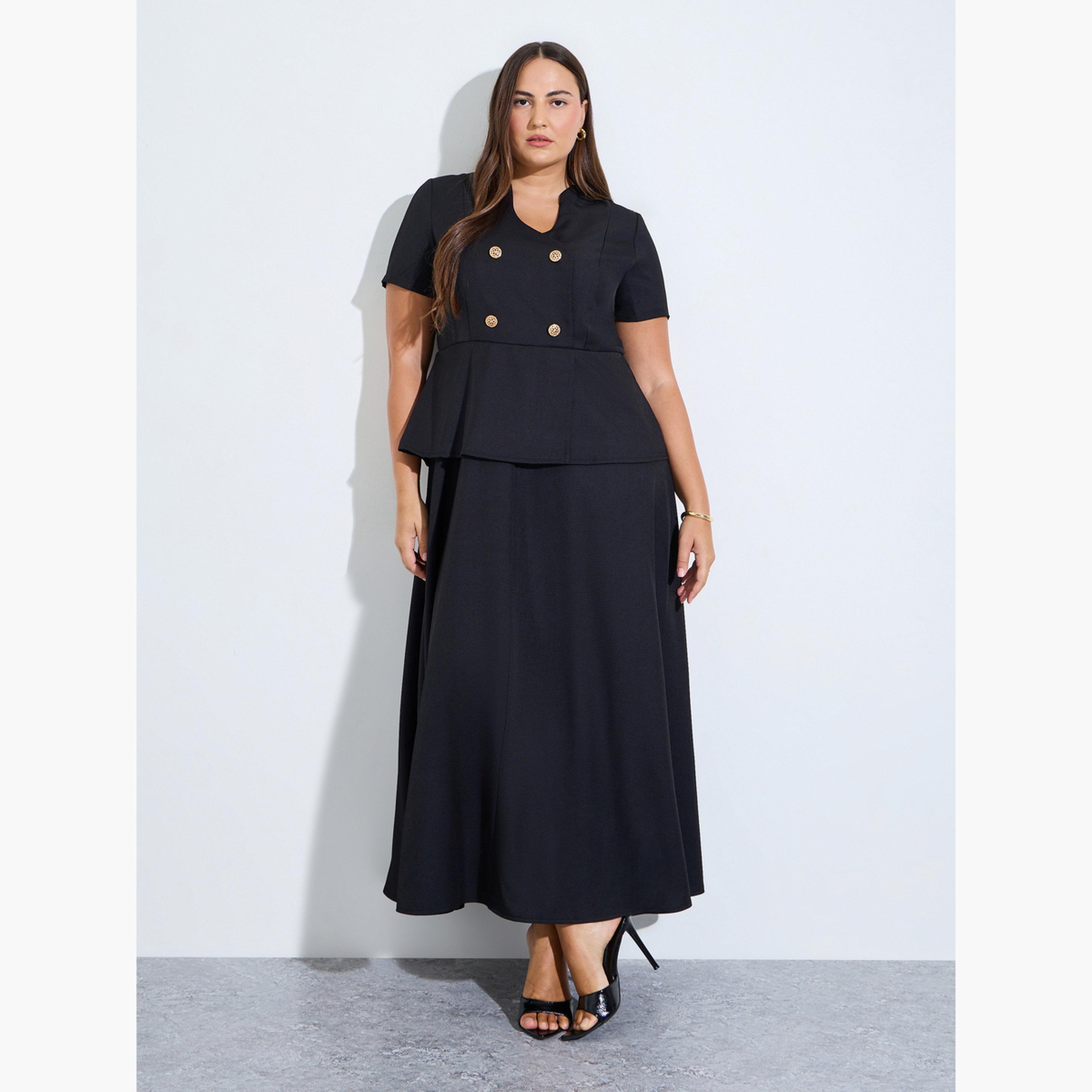 فستان طويل بتفاصيل صفين من الأزرار وبحافة واسعة بمقاس كبير-women-clothing-dresses-image-1