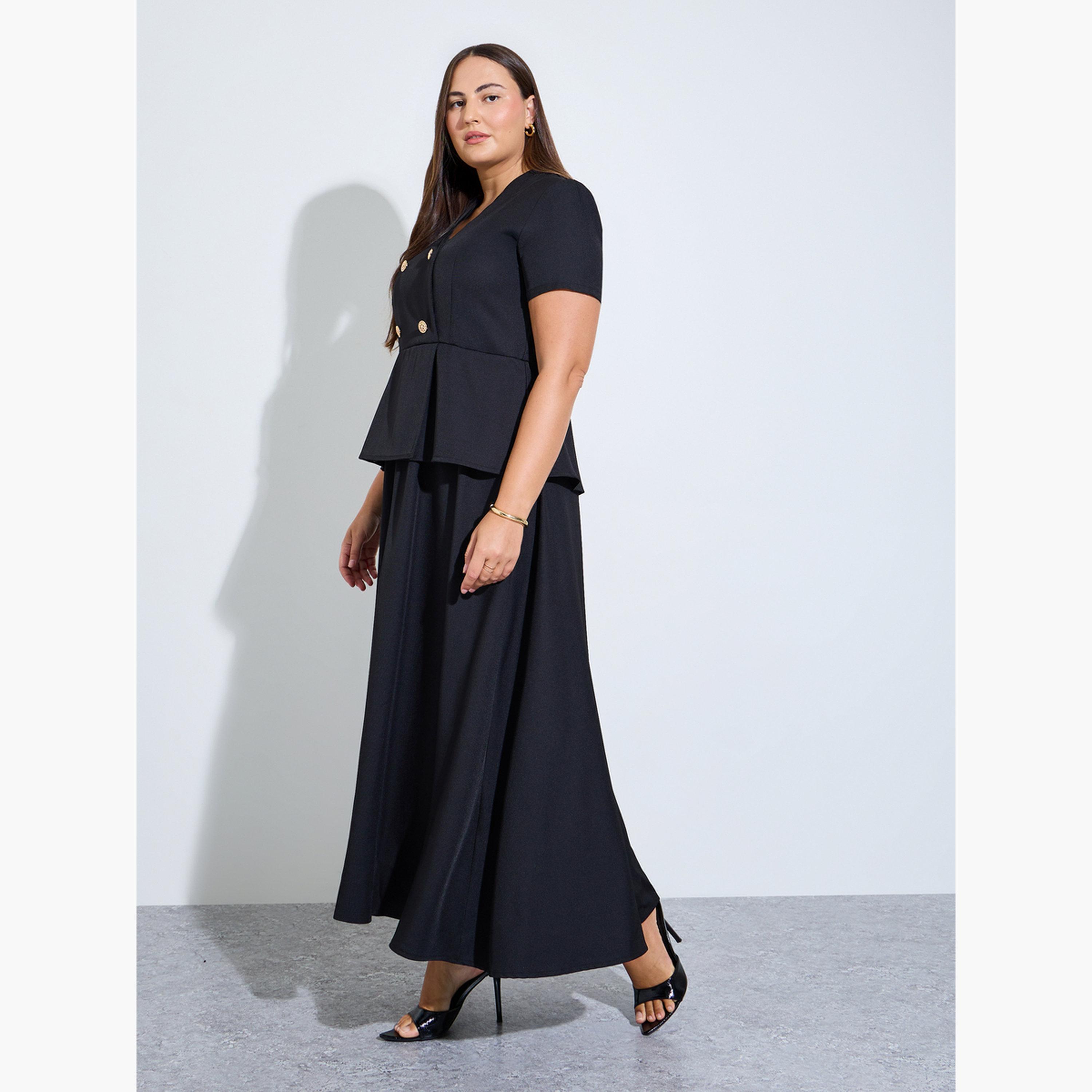 فستان طويل بتفاصيل صفين من الأزرار وبحافة واسعة بمقاس كبير-women-clothing-dresses-image-3