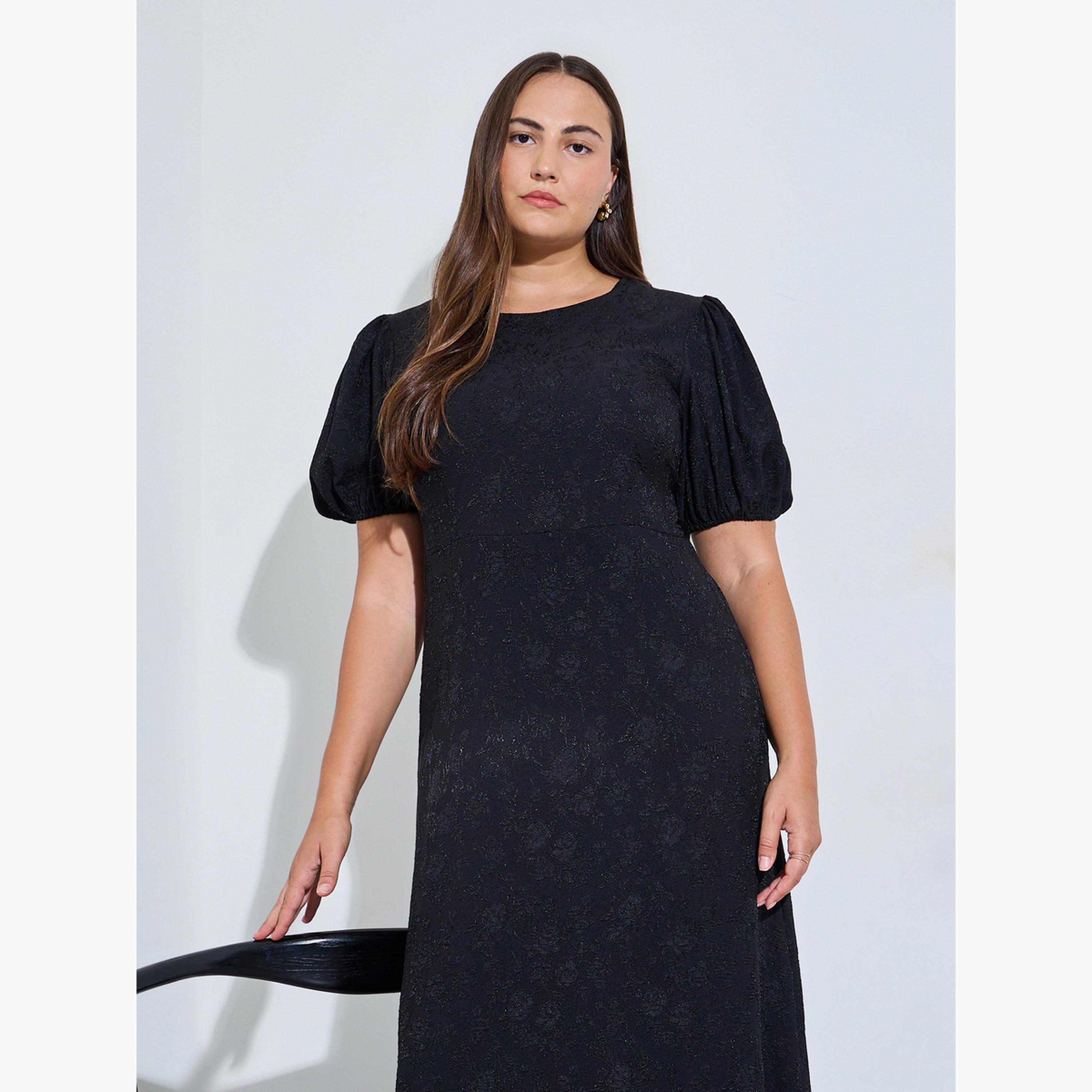 Styli Plus Size Black Puff Sleeves Textured A-Line Maxi Dress-women-clothing-dresses-image-2