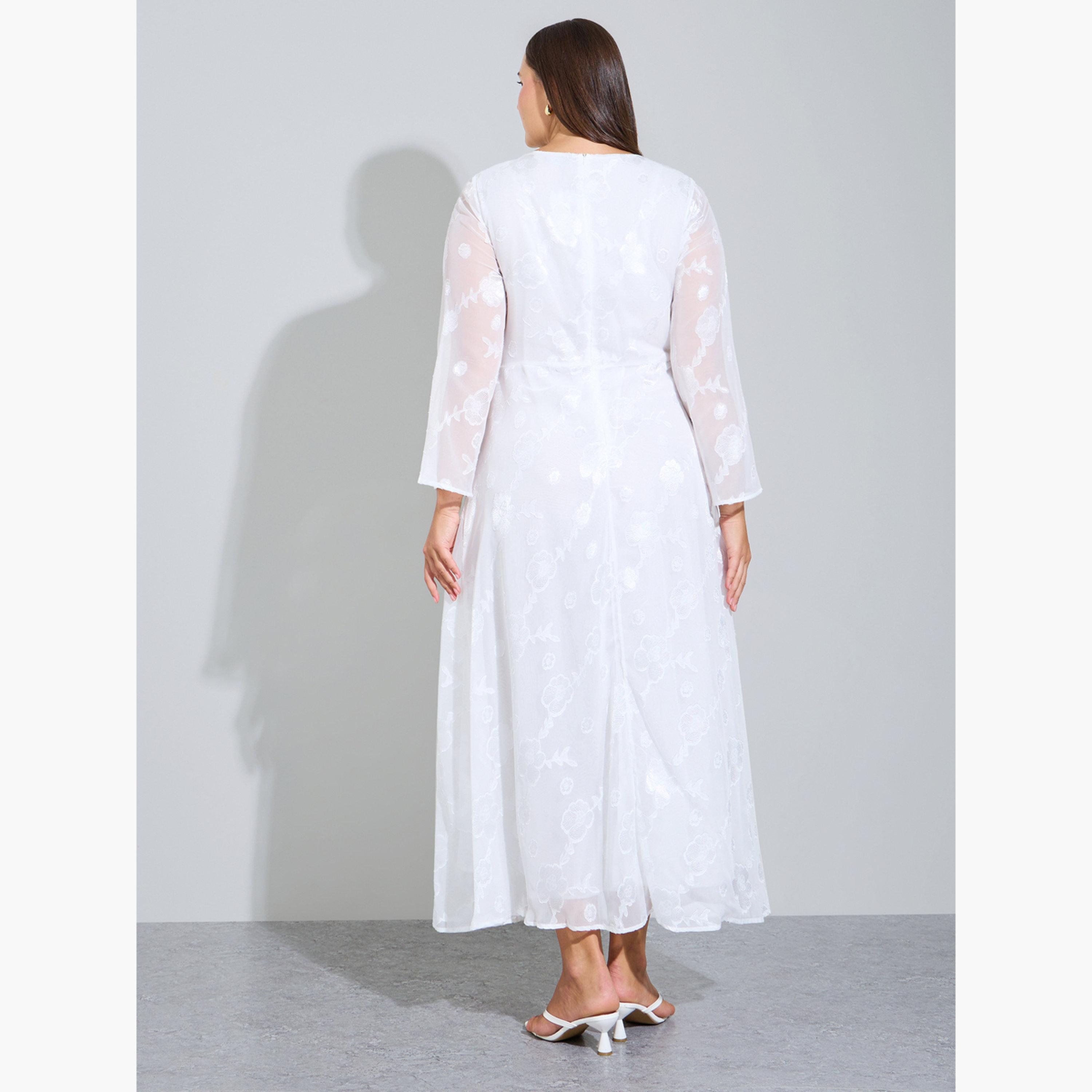 Styli Plus Size Off White Floral Embroidery Jacquard A-Line Maxi Dress-women-clothing-dresses-image-4