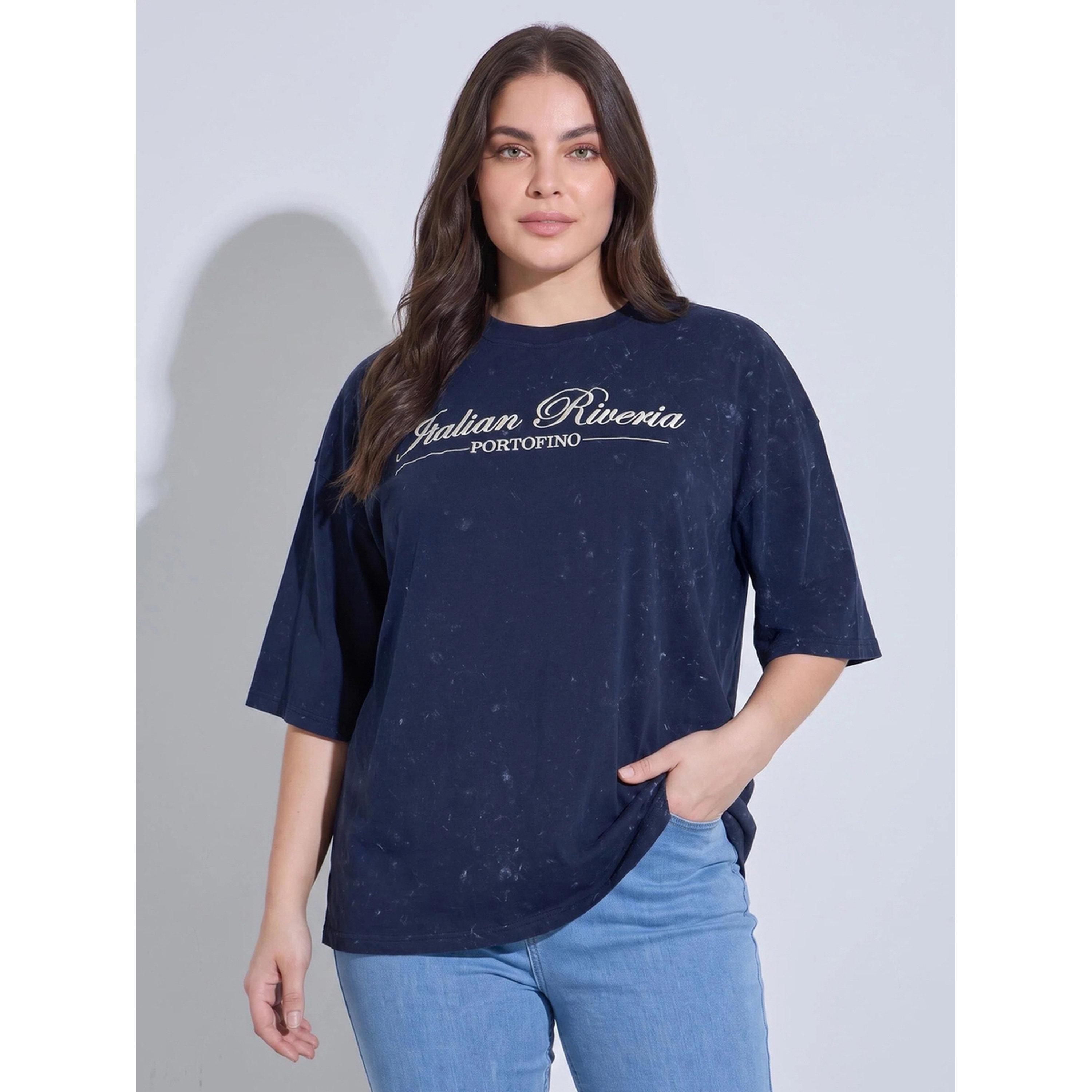 Styli PLUS SIZE EMBROIDERED SLOGAN WASHED TEE, BLOCK- 7018814505-women-clothing-plussize-tshirts-image-1
