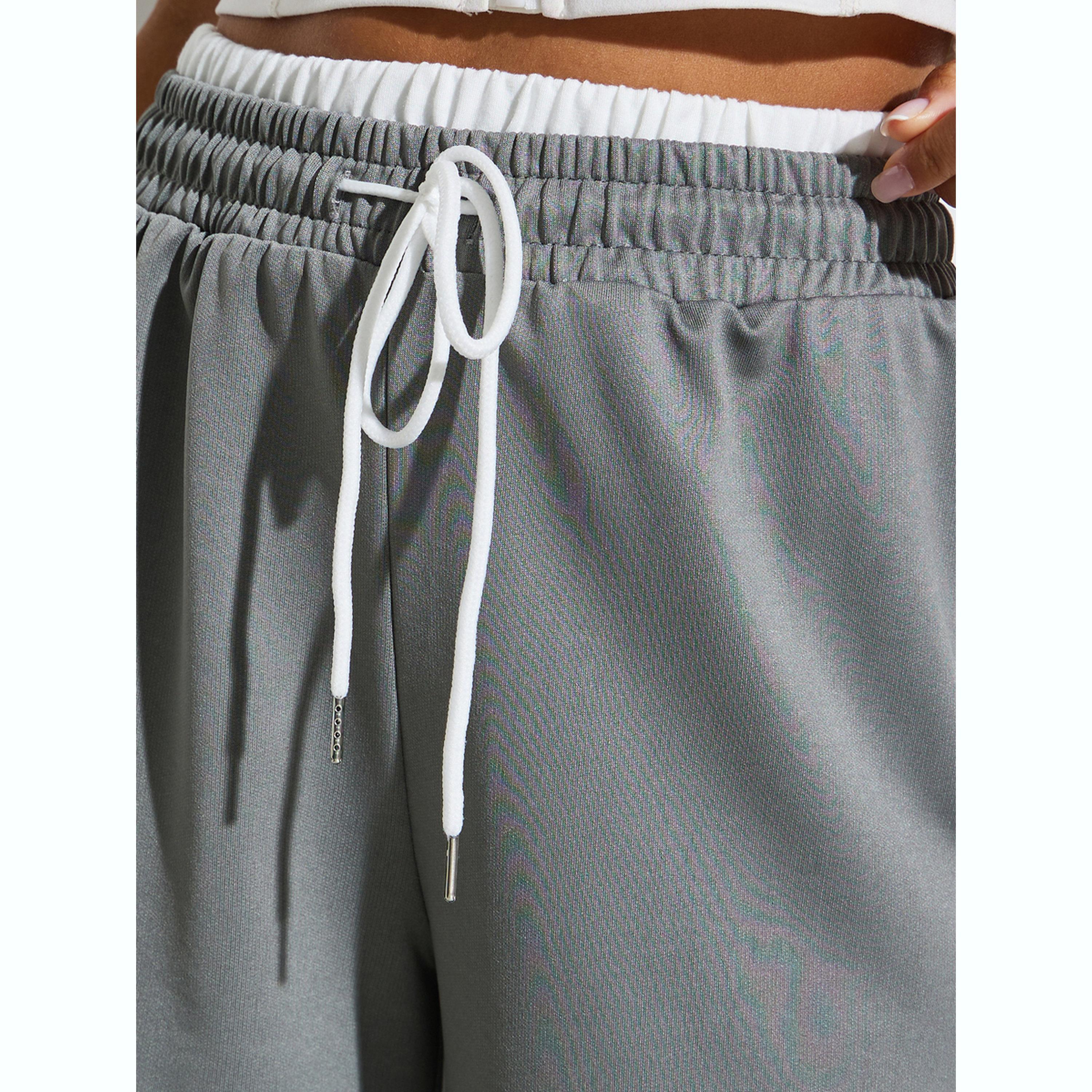 جوغر محبوك رمادي فحم بأرجل واسعة ورباط-women-clothing-bottoms-joggers-image-3