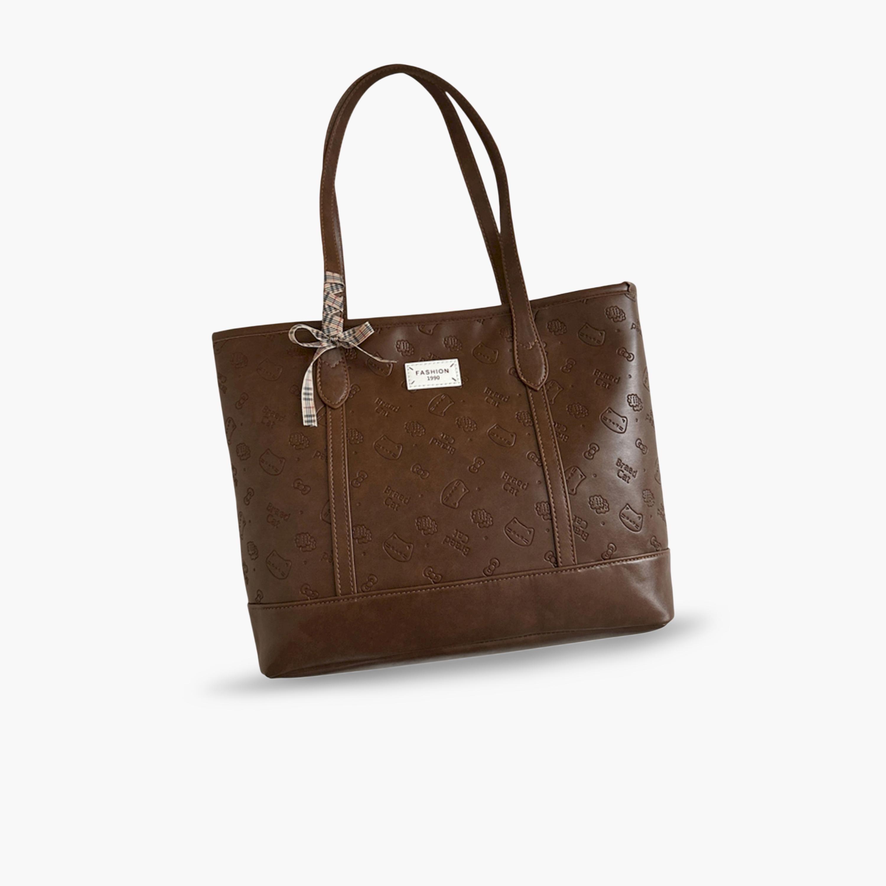 حقيبة كتف بتفاصيل بارزة الملمس-women-bagsandwallets-handbags-image-1