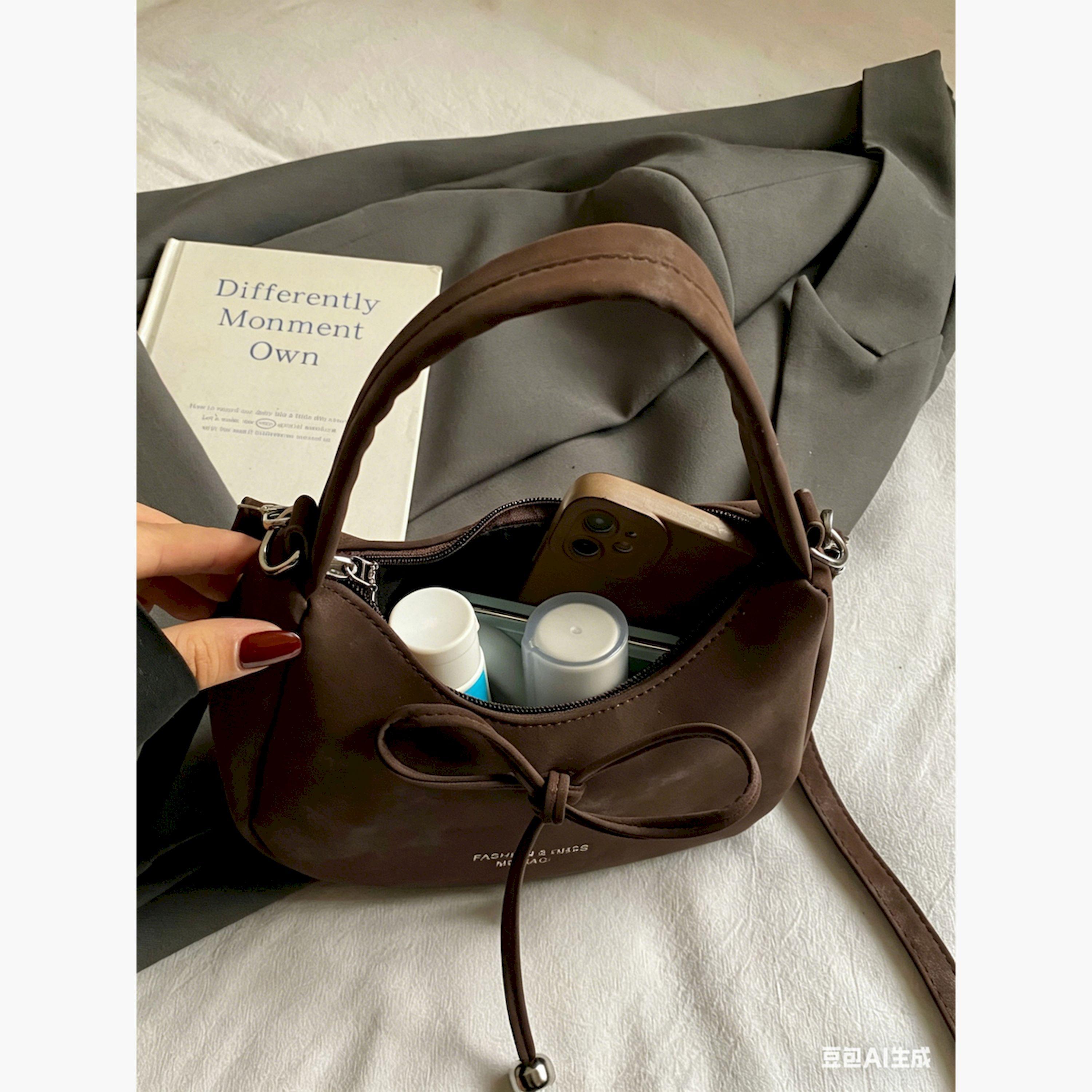 حقيبة كروس بتفاصيل فيونكة-women-bagsandwallets-handbags-image-4