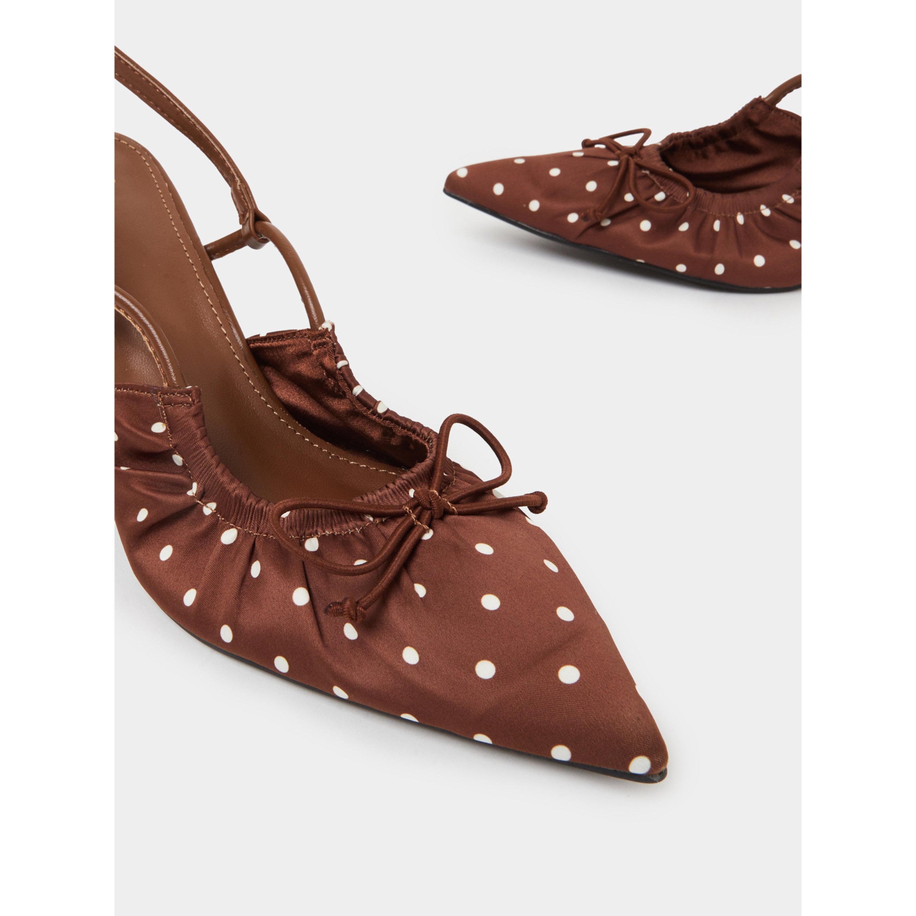 حذاء بكعب عالٍ وحزام خلفي وطبعة منقطة باللون البني-women-shoes-heels-image-5