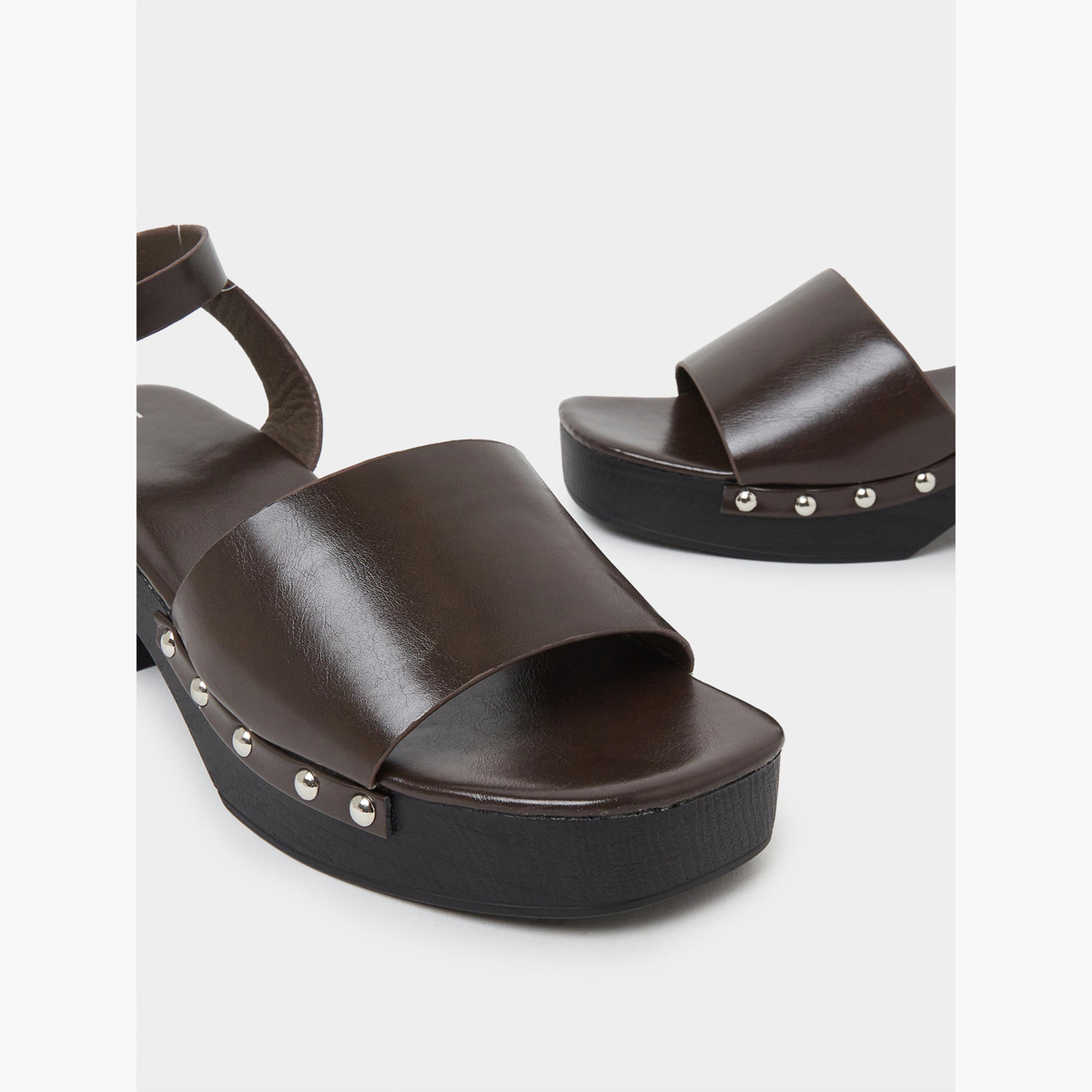 صندل بكعب سميك وشريط كاحل مزين بمسامير-women-shoes-sandals-heeled-image-5