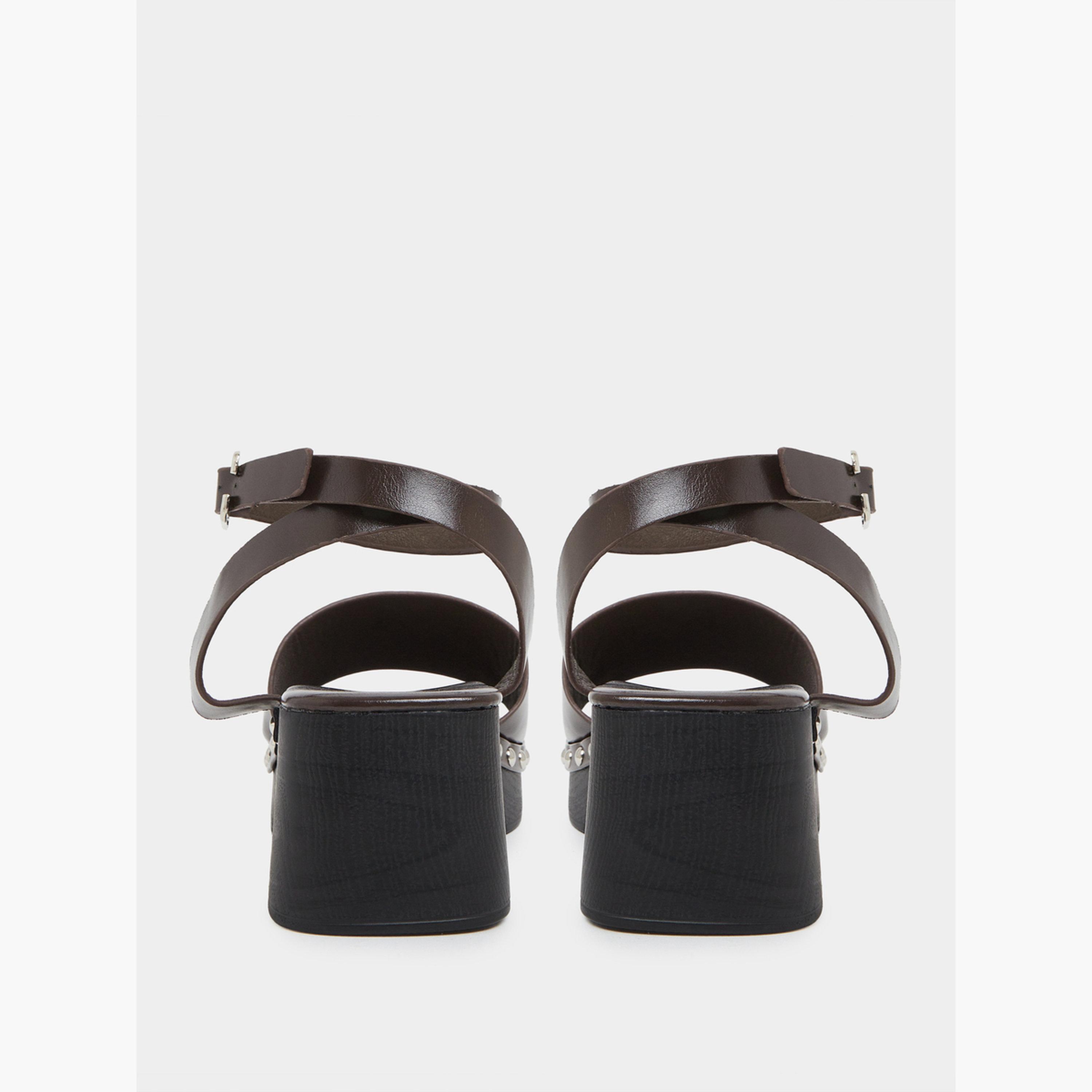 صندل بكعب سميك وشريط كاحل مزين بمسامير-women-shoes-sandals-heeled-image-6