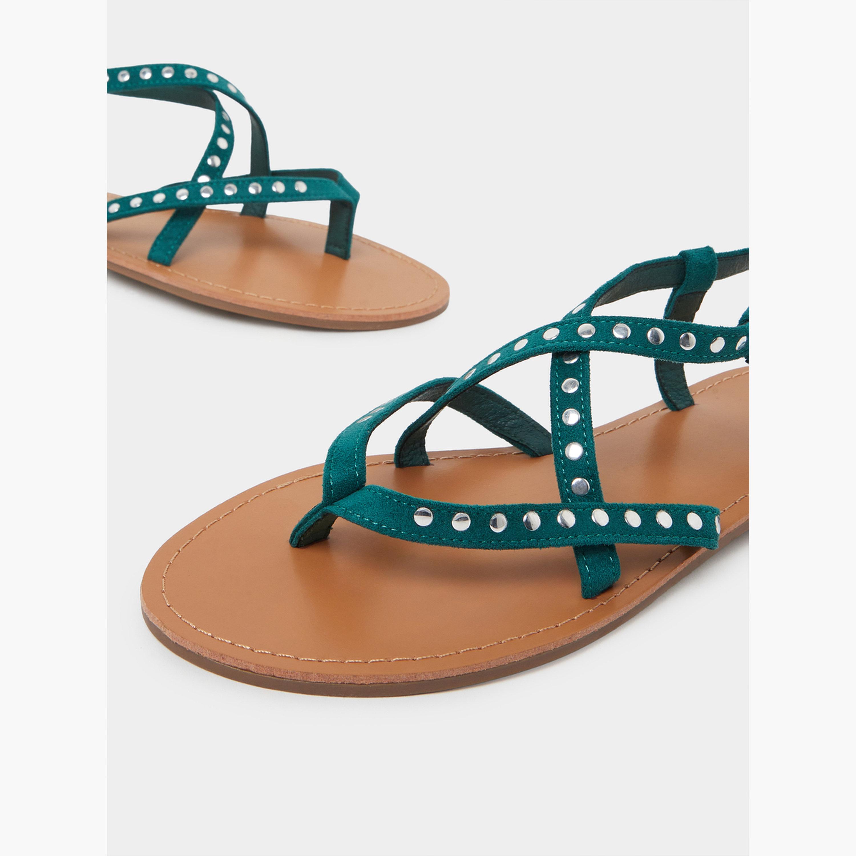 صندل فلات مزين بمسامير-women-shoes-sandals-flats-image-5