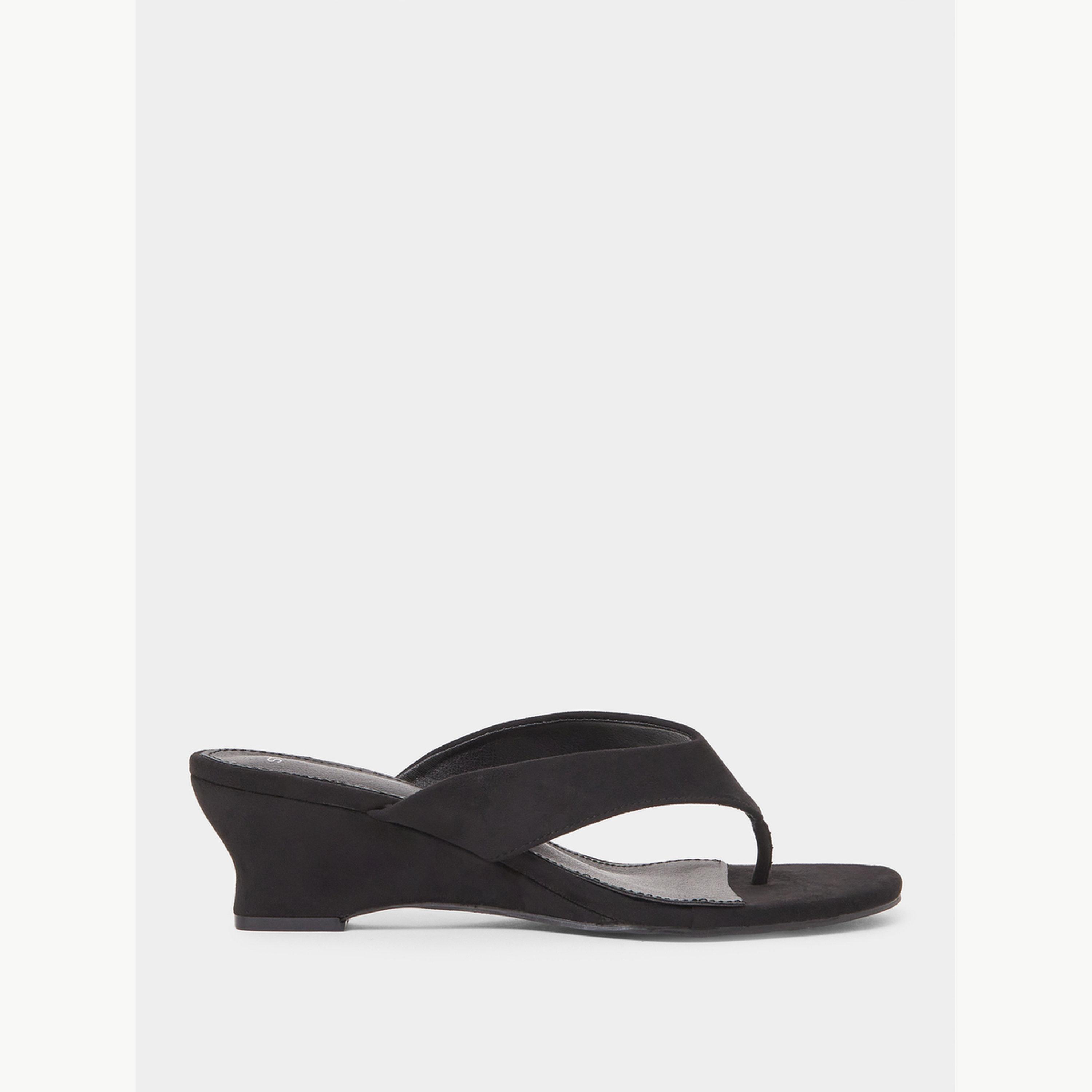 صندل بكعب بمظهر شمواه-women-shoes-sandals-heeled-image-2