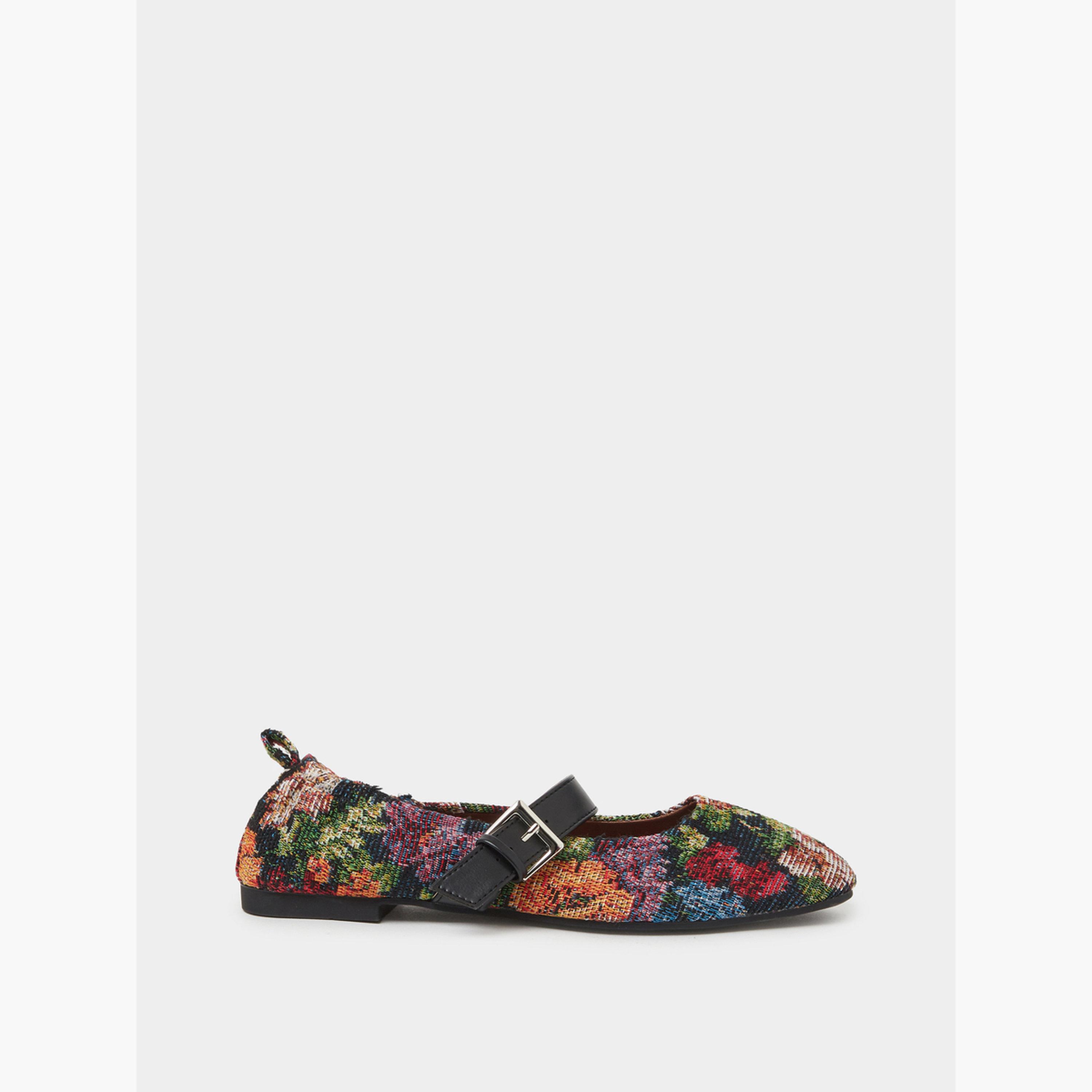 حذاء باليرينا بمقدمة مستديرة وطبعة-women-shoes-ballerinas-image-2