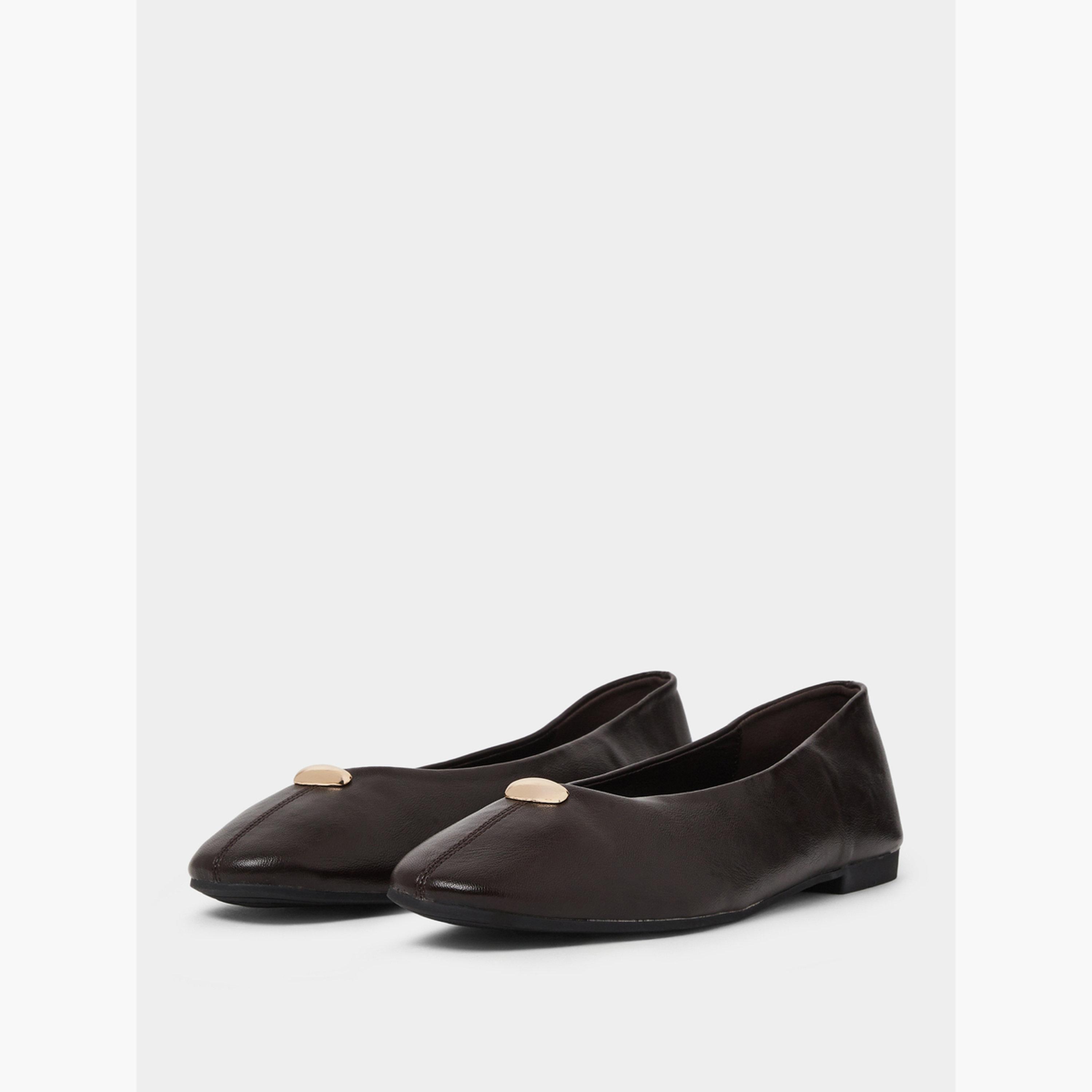 حذاء باليرينا بتفاصيل معدنية-women-shoes-ballerinas-image-1