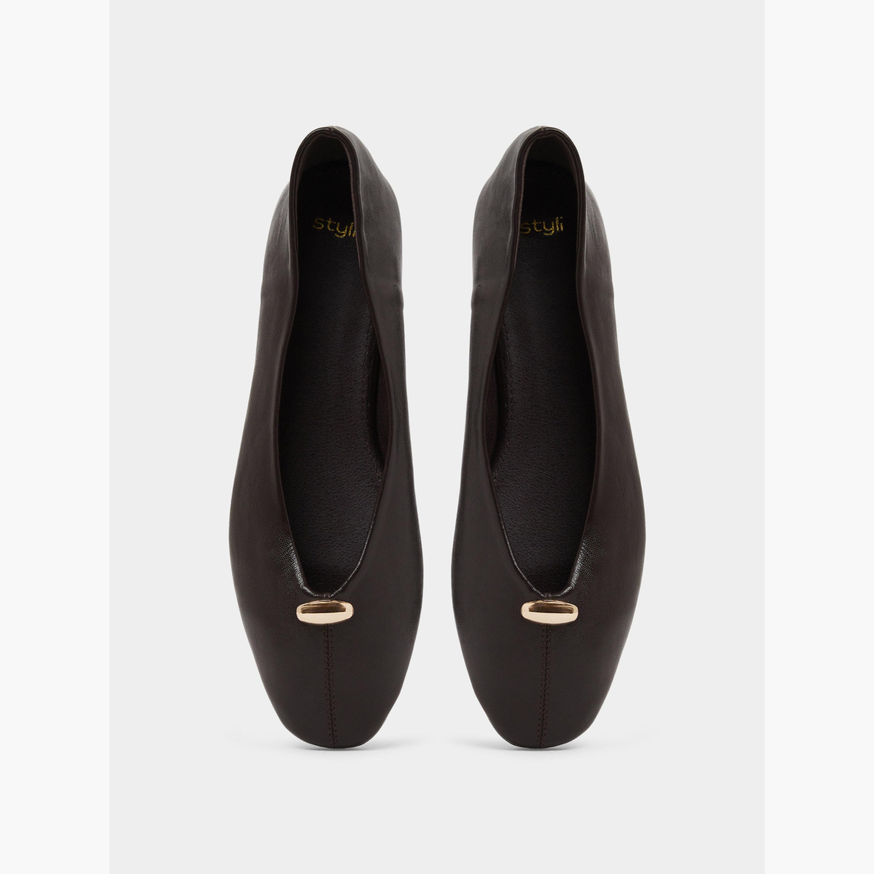 حذاء باليرينا بتفاصيل معدنية-women-shoes-ballerinas-image-3