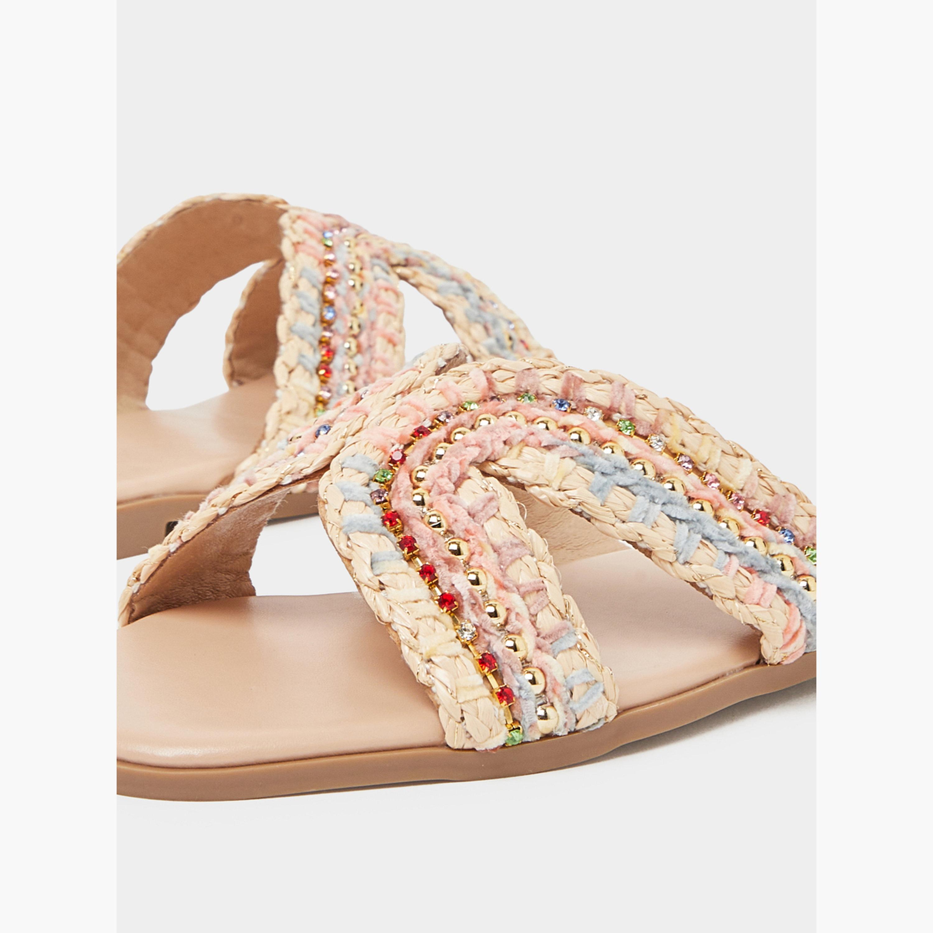 ستايلي - صندل مسطح بيج مزين-women-shoes-sandals-flats-image-4