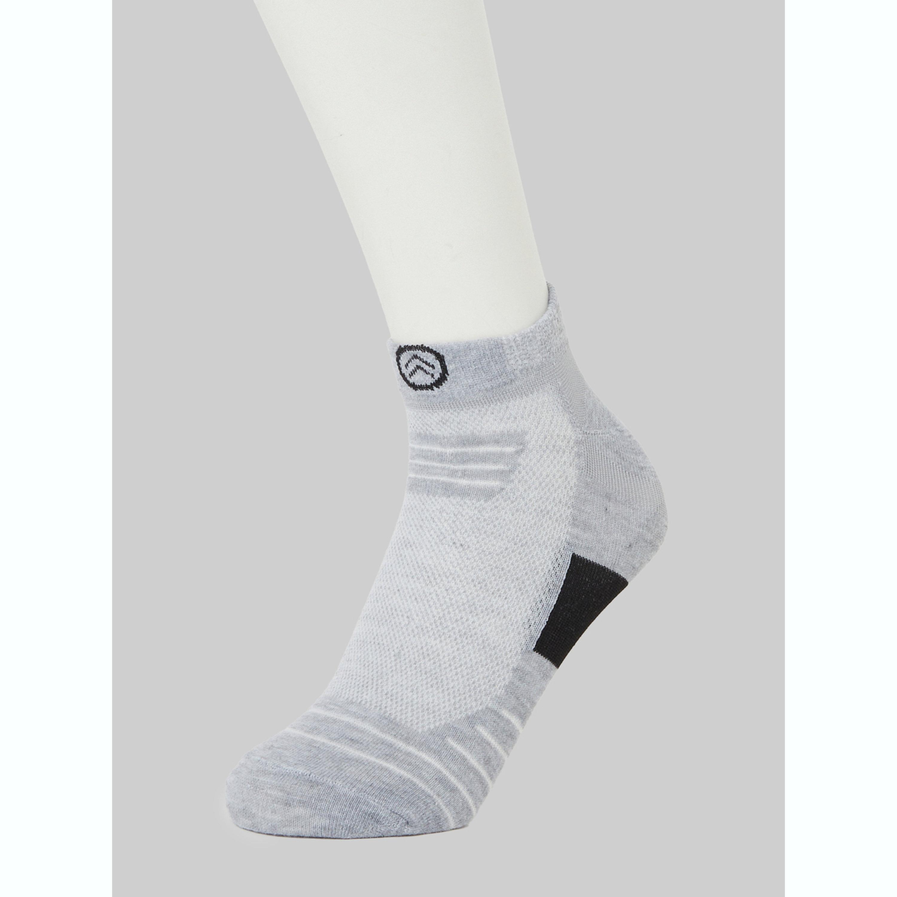عبوة من 3 جوارب كاحل بتفاصيل مطبوعة-men-socks-image-2