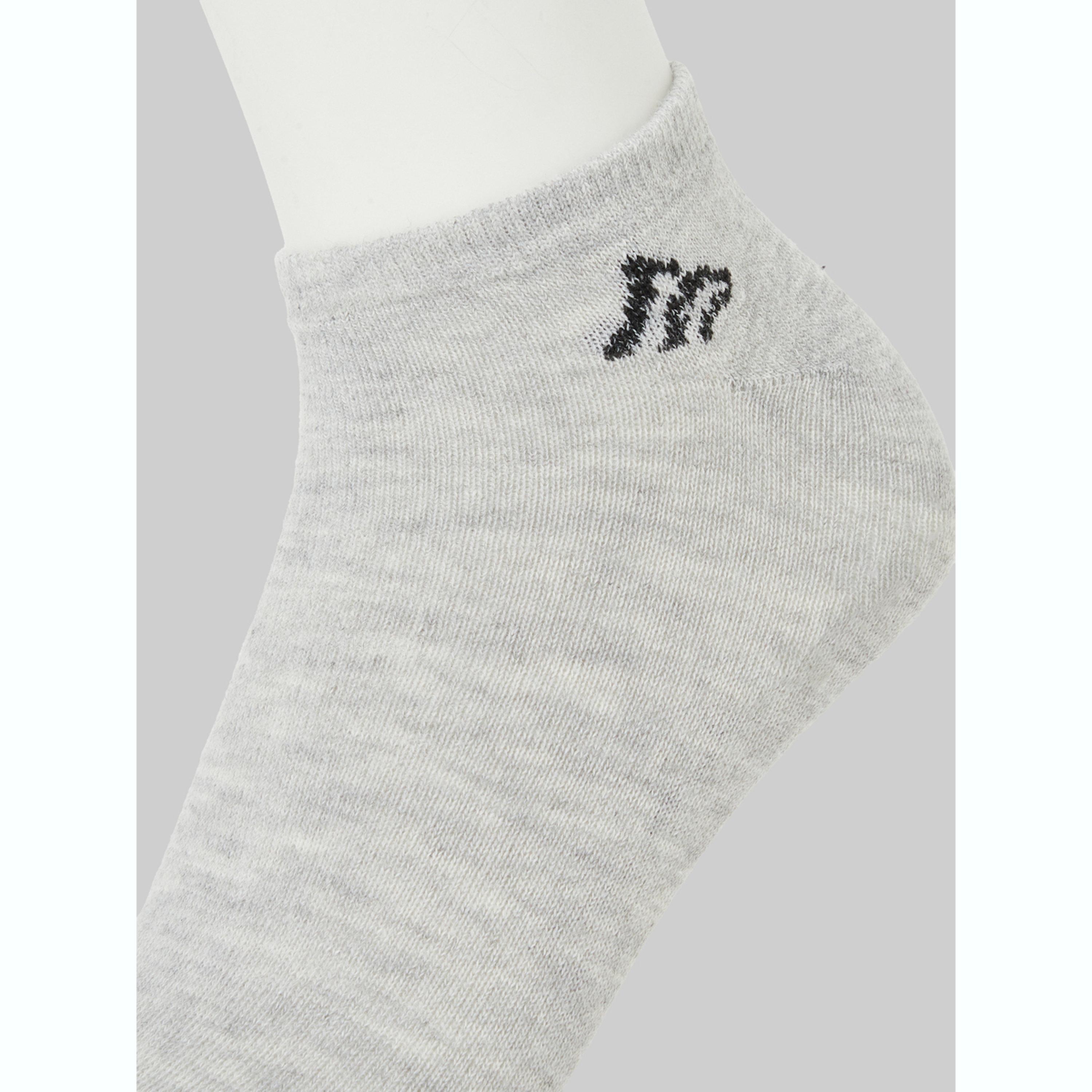 عبوة من 3 جوارب كاحل متنوعة-men-socks-image-3