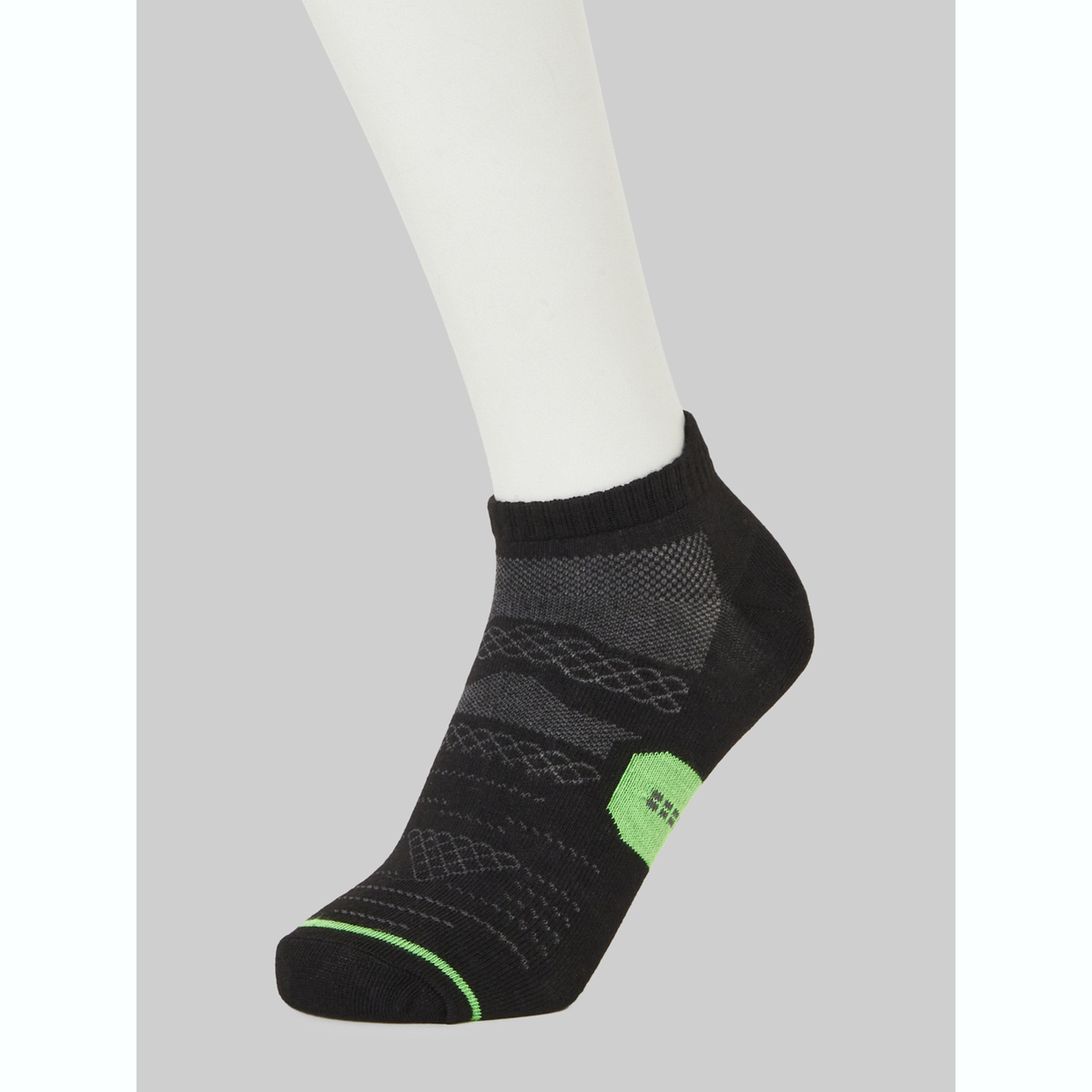 عبوة من 3 جوارب كاحل بتفاصيل متباينة-men-socks-image-6