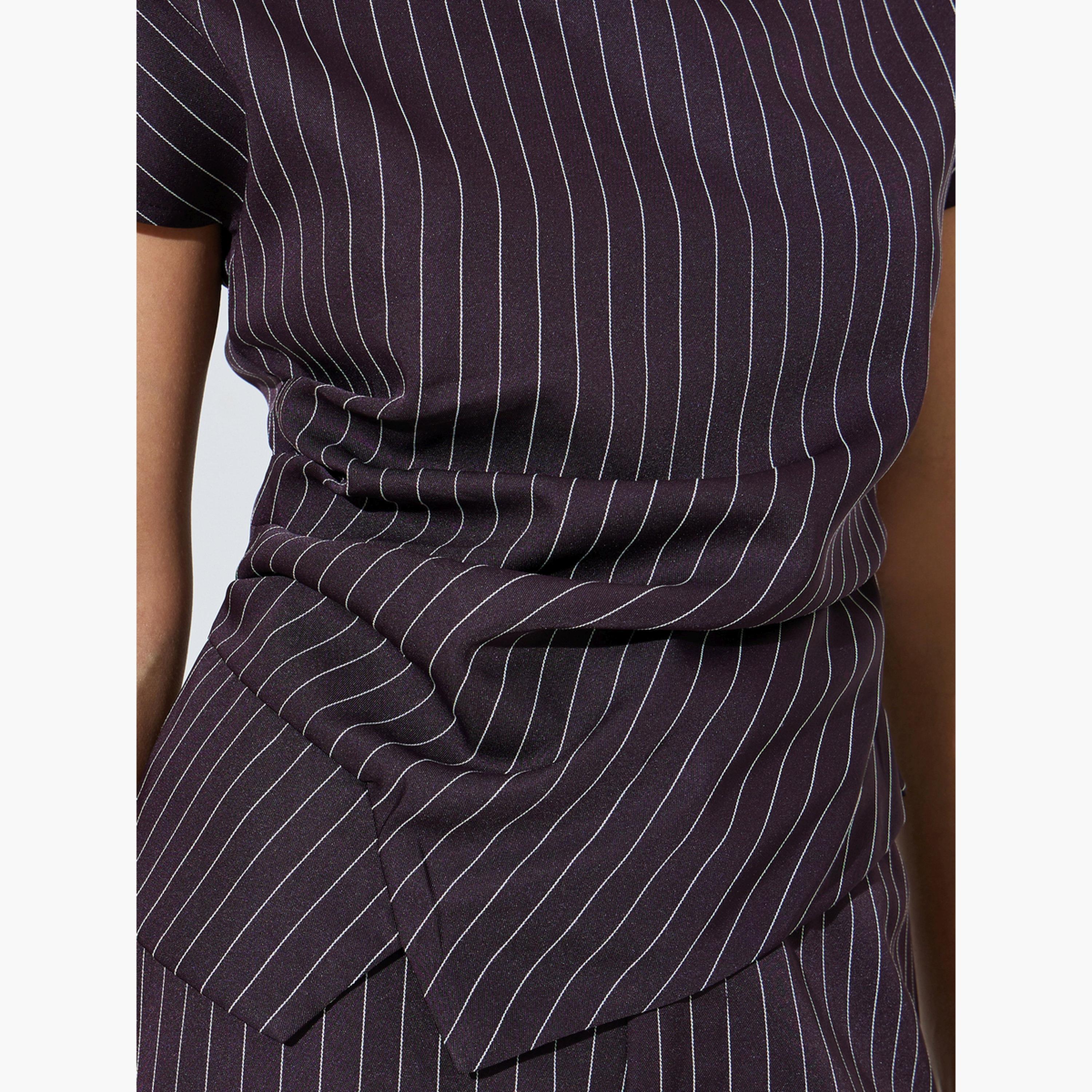 بلوزة بحافة غير متماثلة ونمط خطوط رفيعة-women-clothing-shirtsandblouses-blouses-image-5
