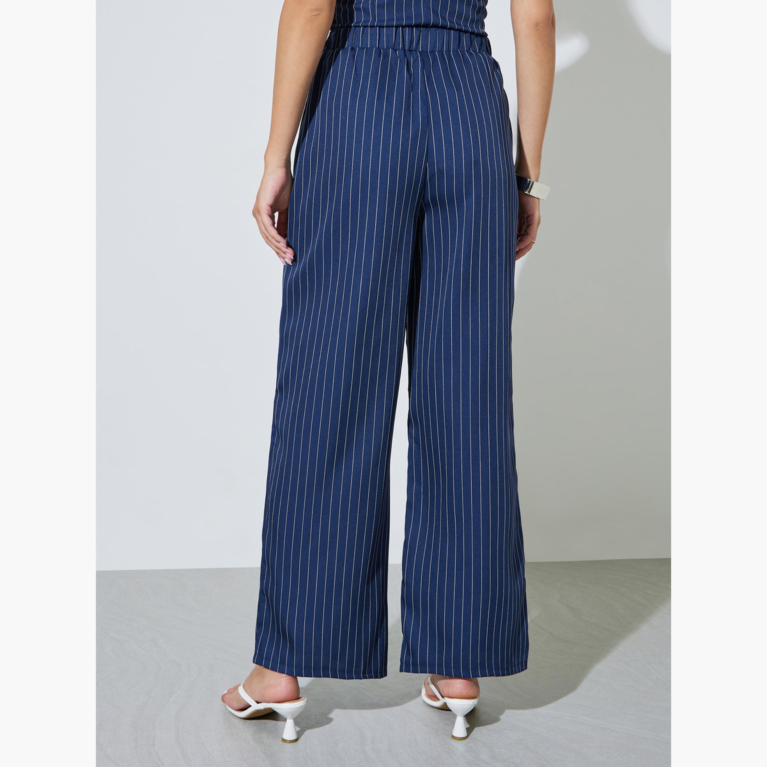 بنطال بأرجل واسعة ونمط خطوط رفيعة-women-clothing-bottoms-joggers-image-4