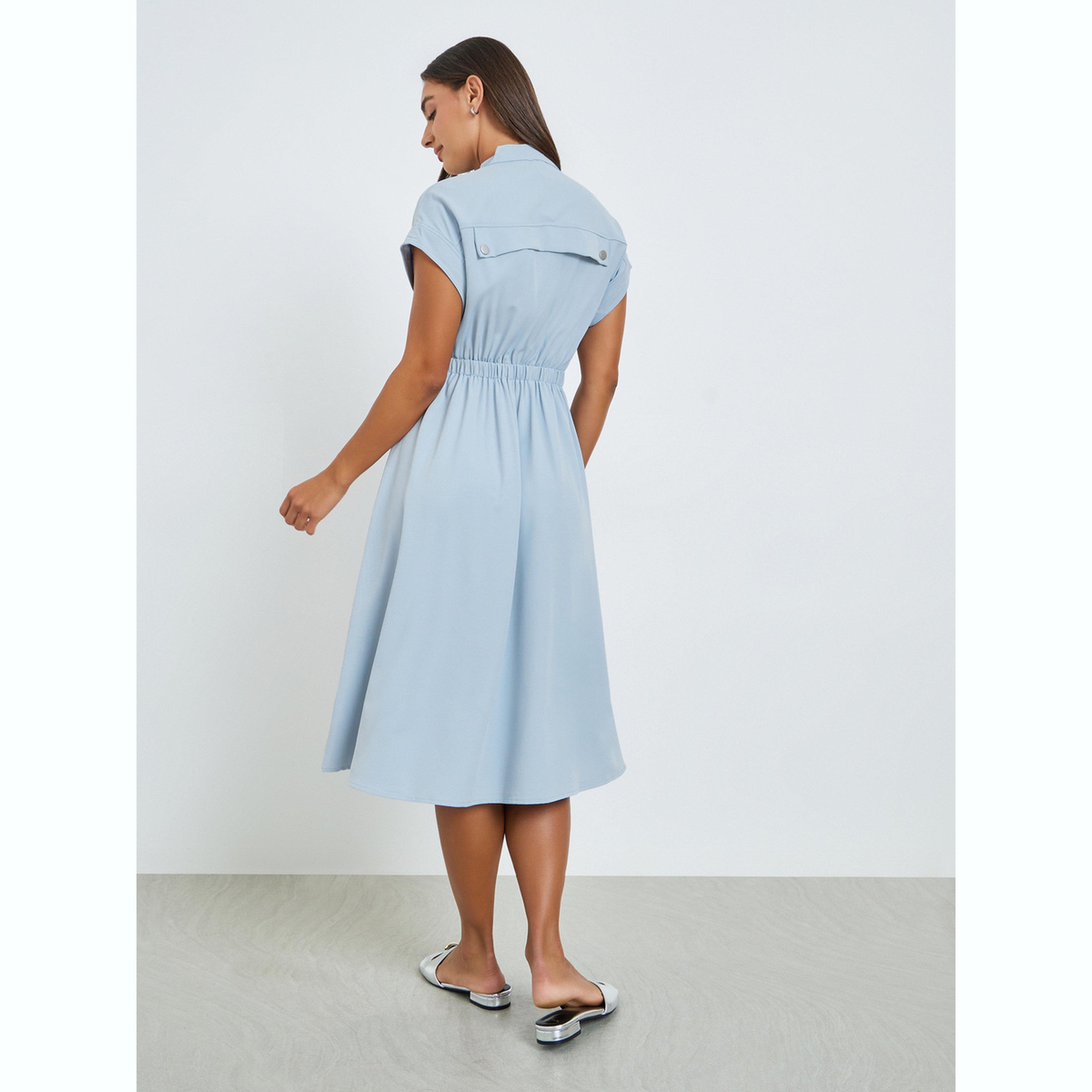 فستان ميدي أزرق بأكمام قصيرة وتفاصيل لافة-women-clothing-dresses-image-4