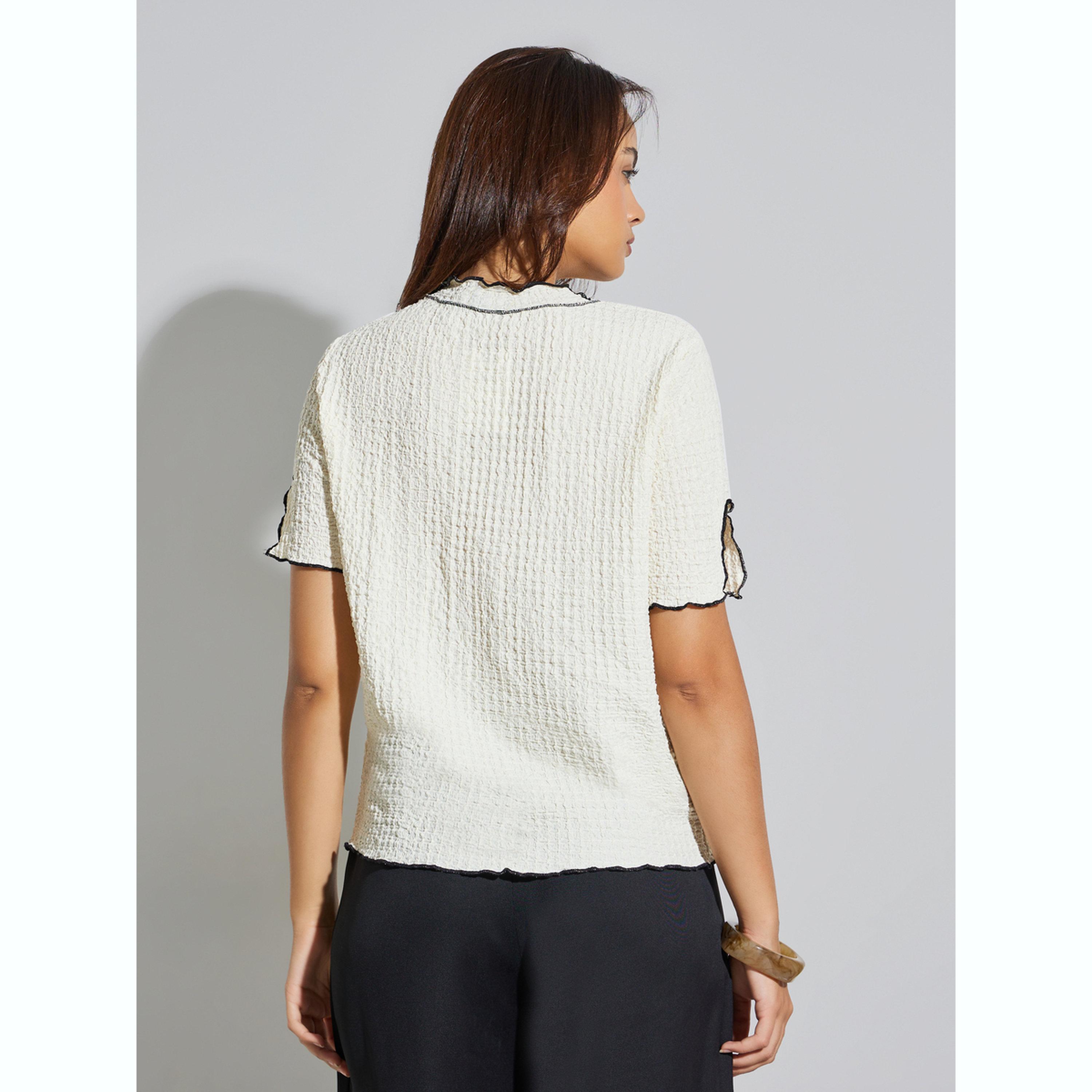 بلوزة كاجوال بأكمام قصيرة وتفاصيل بارزة الملمس-women-clothing-shirtsandblouses-blouses-image-4