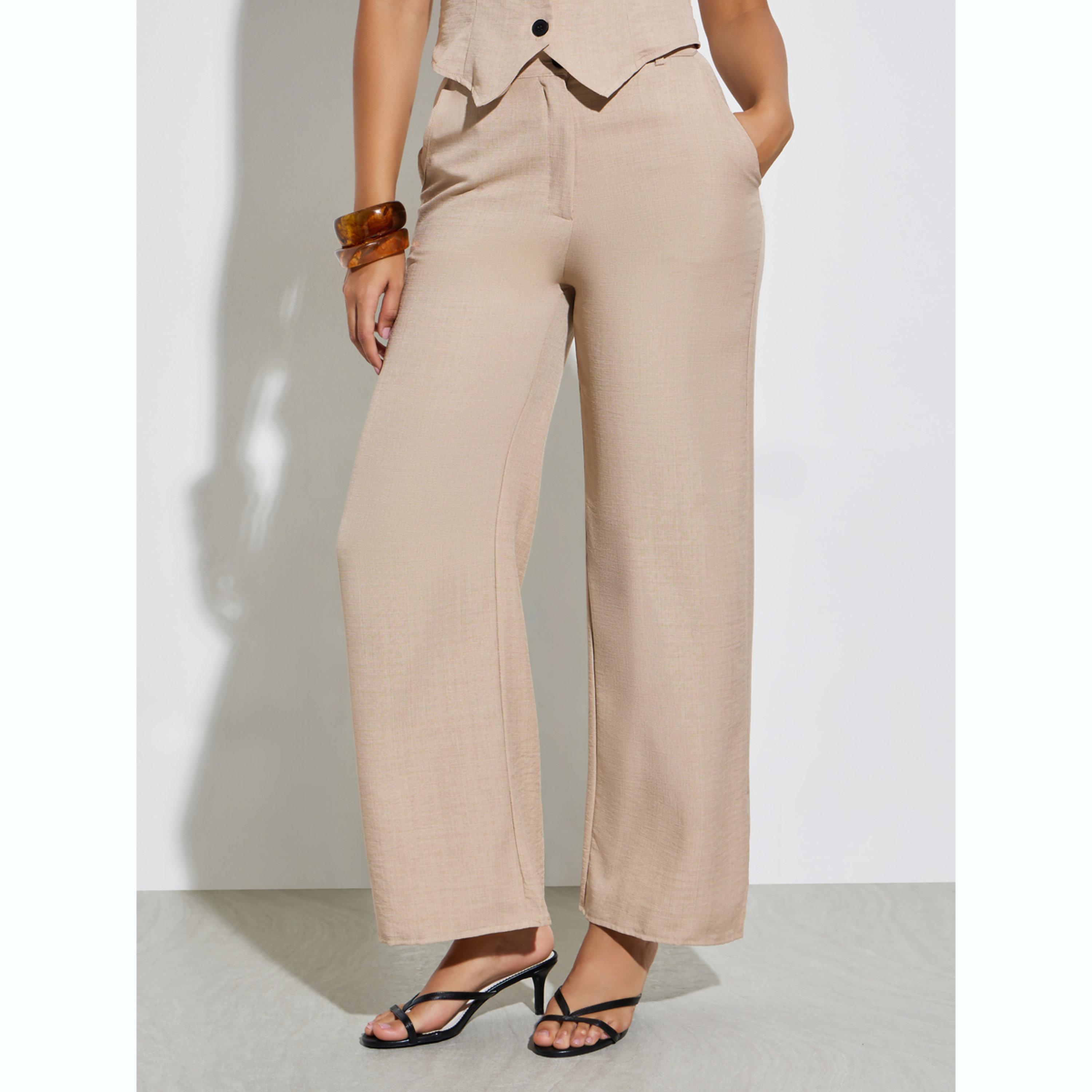 طقم منسق من بنطال بأرجل واسعة وفيست بأزرار-women-clothing-coordsets-image-6