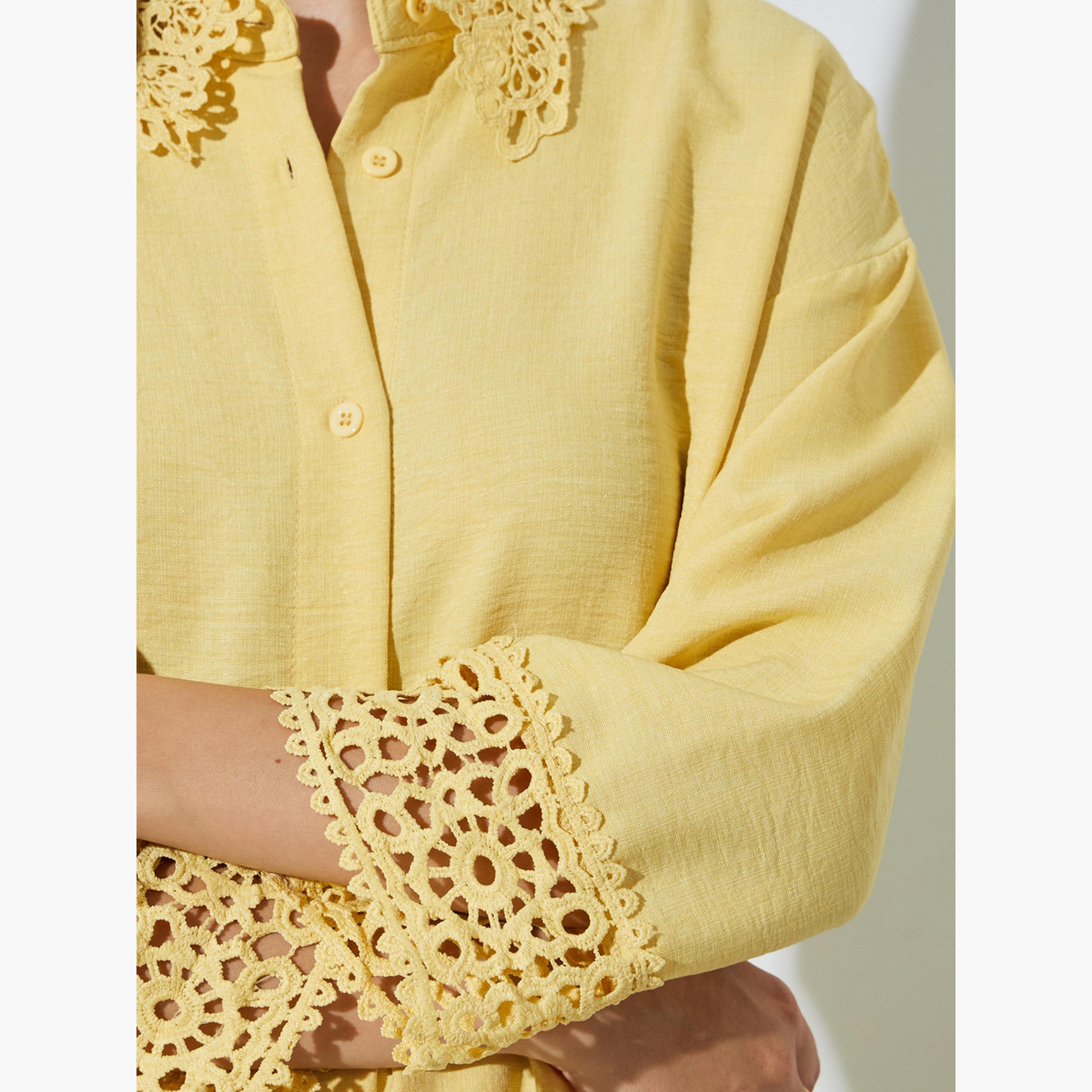 طقم منسق من بنطال بأرجل واسعة وقميص بتفاصيل دانتيل-women-clothing-coordsets-image-5