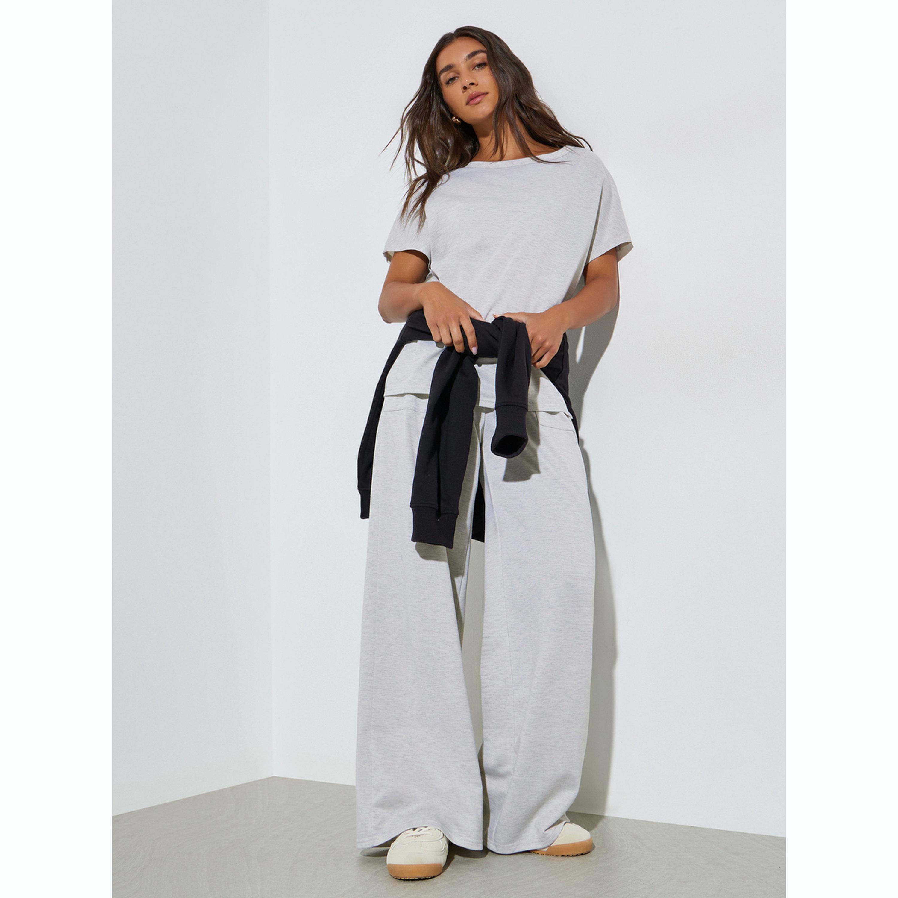 Styli Grey Solid Oversize Top and Wide Leg Joggers Co-Ors-women-clothing-coordsets-image-2