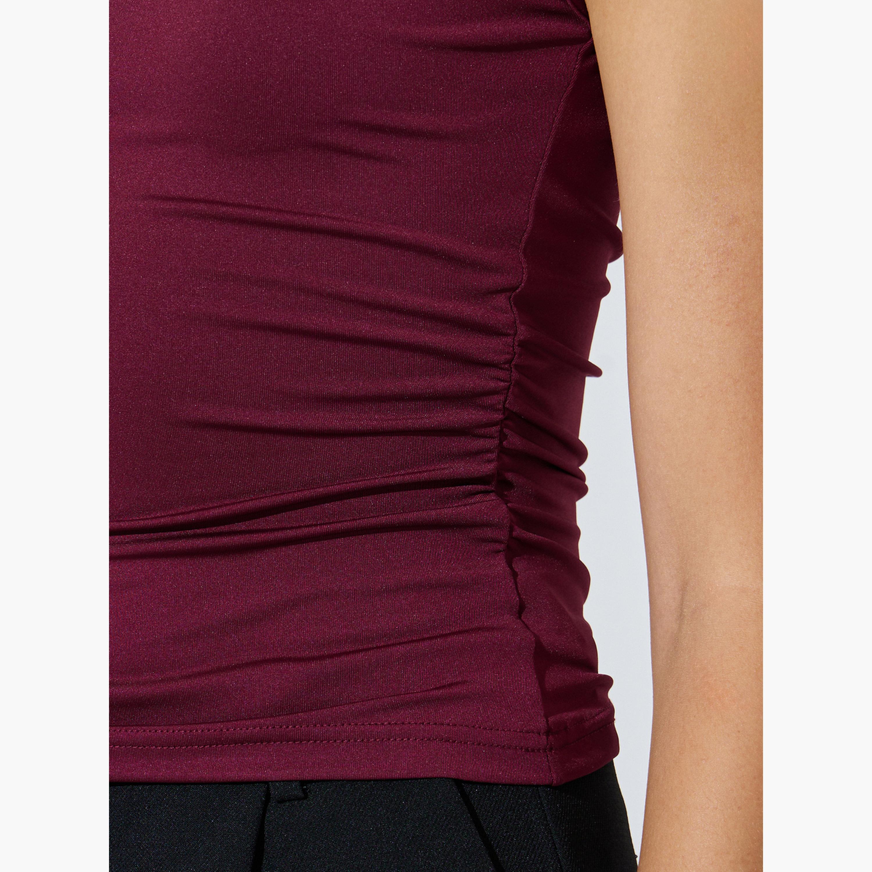 ستايلي - تيشيرت بورغندي ضيق بأكمام قصيرة ورقبة دائرية-women-clothing-tshirts-image-5