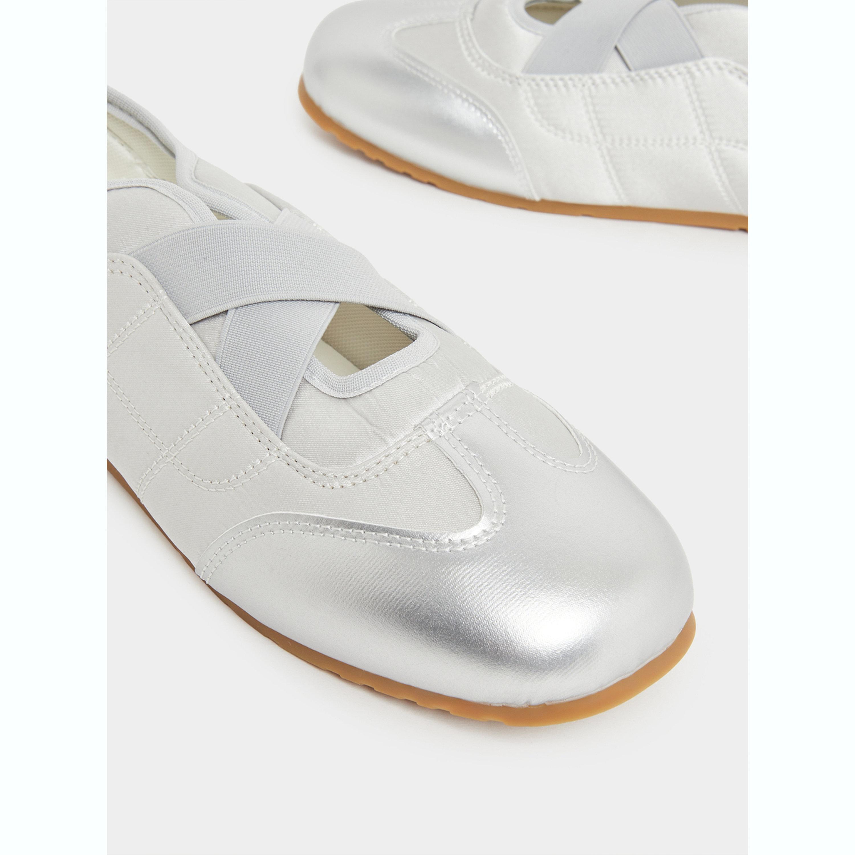 Styli Metallic Look Elastic Trim Sneakers-women-shoes-sneakers-image-4