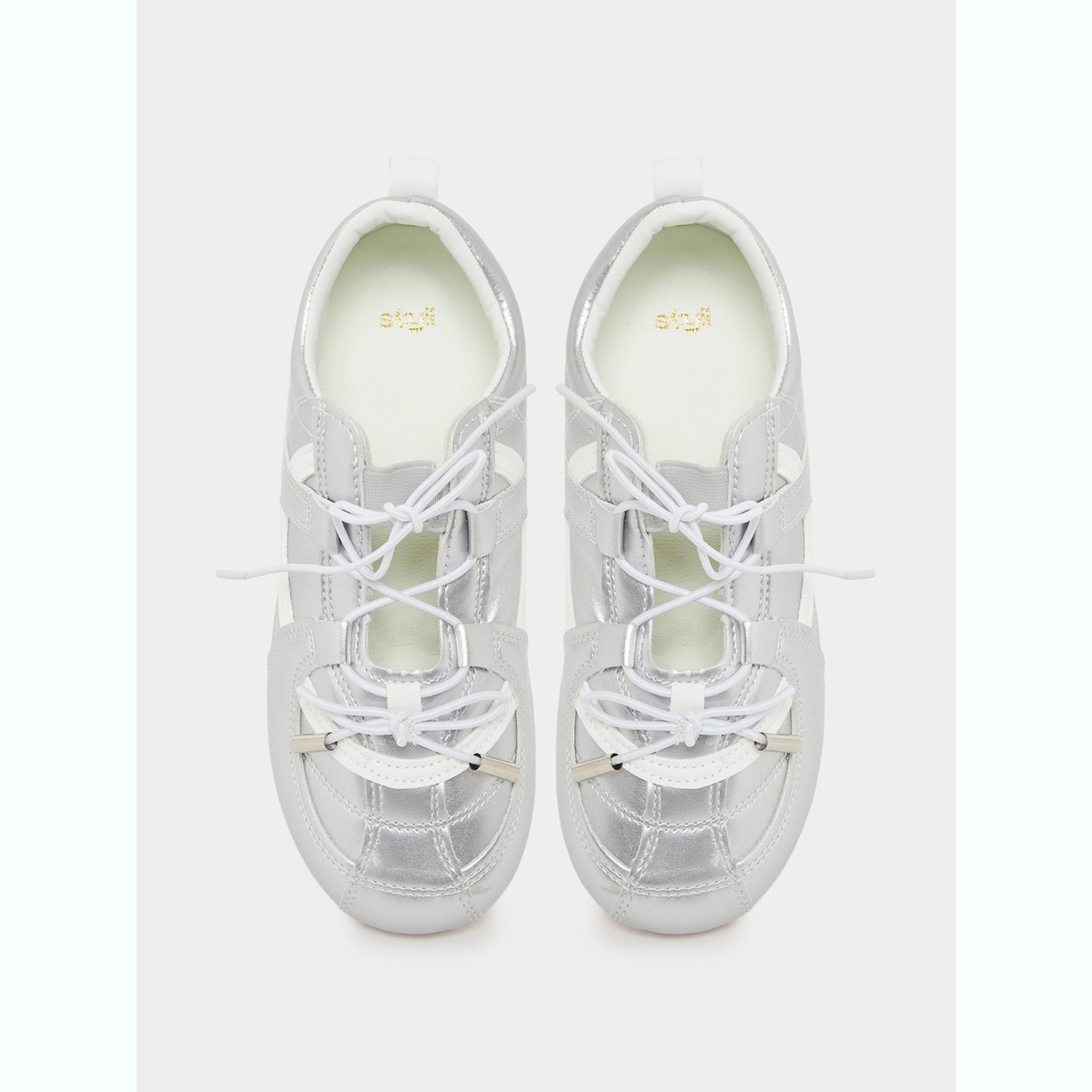 حذاء سنيكرز سادة برباط-women-shoes-sneakers-image-3