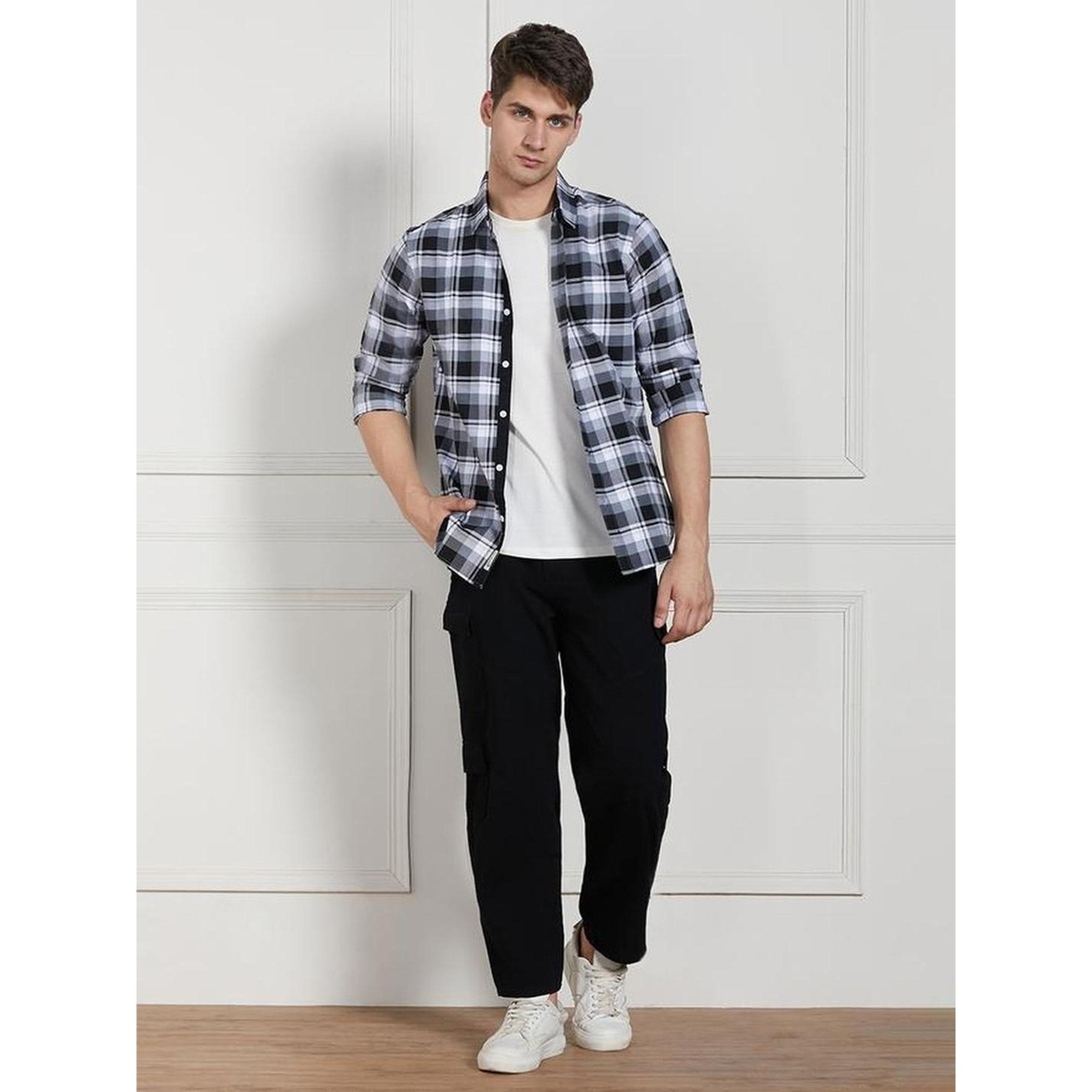بنطال كارجو بقصة مريحة للرجال-men-clothing-trousersandchinos-trousers-image-2