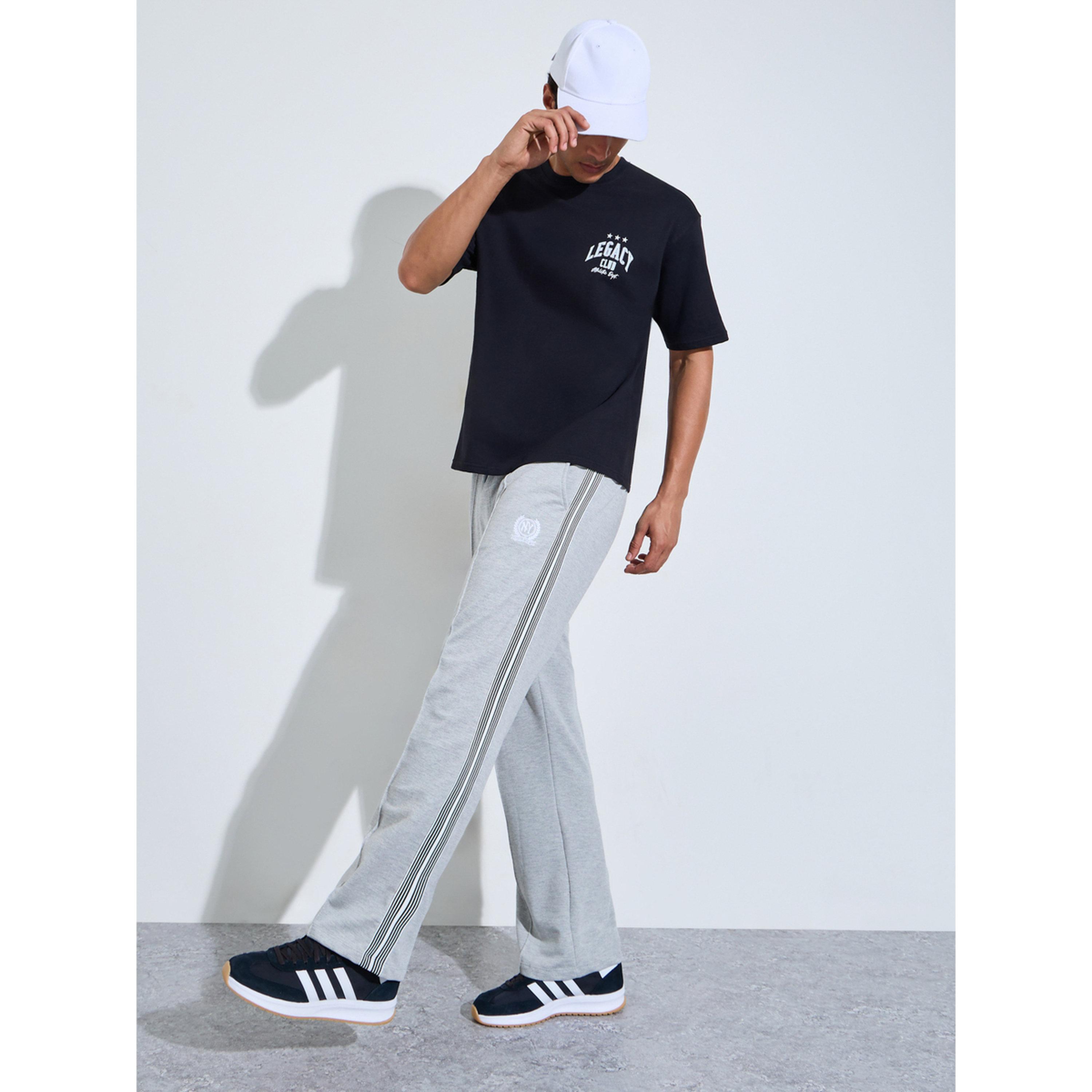 جوغر واسع بأشرطة جانبية وتفاصيل جيب-men-clothing-joggers-image-2