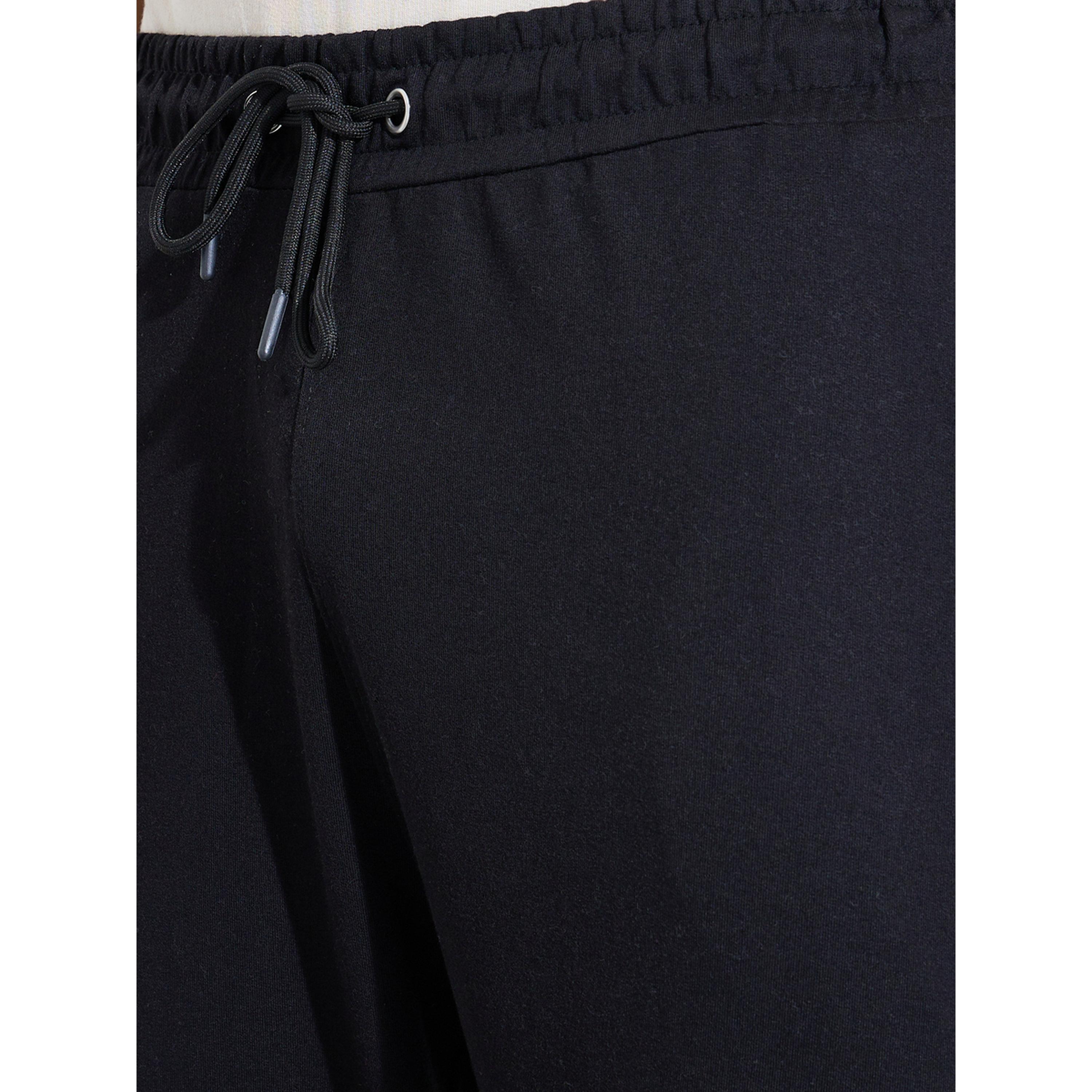 جوغر واسع بأشرطة جانبية برباط باللون الأسود-men-clothing-joggers-image-3