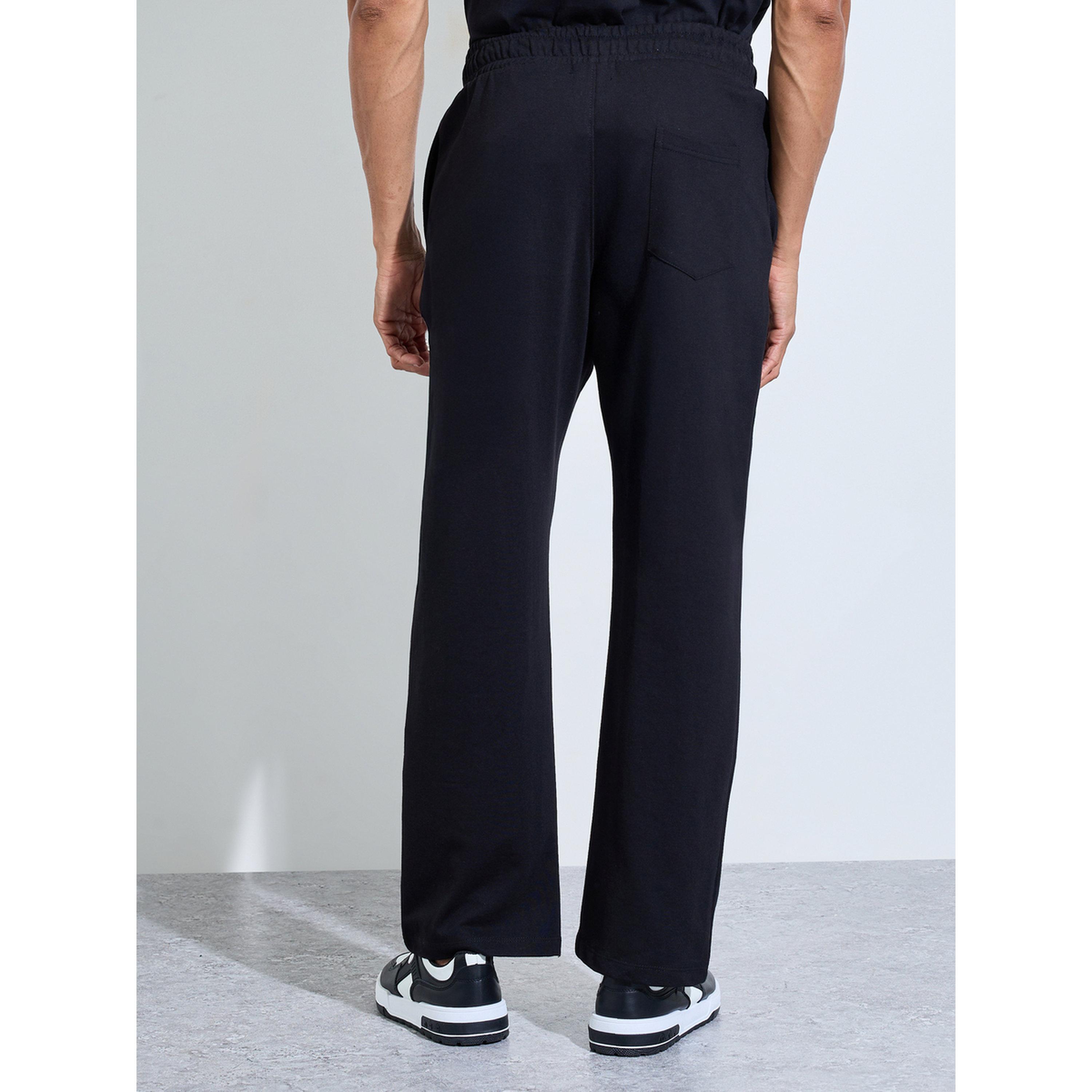 Styli Men's Black Oversized Joggers with Badge Detail-men-clothing-joggers-image-4
