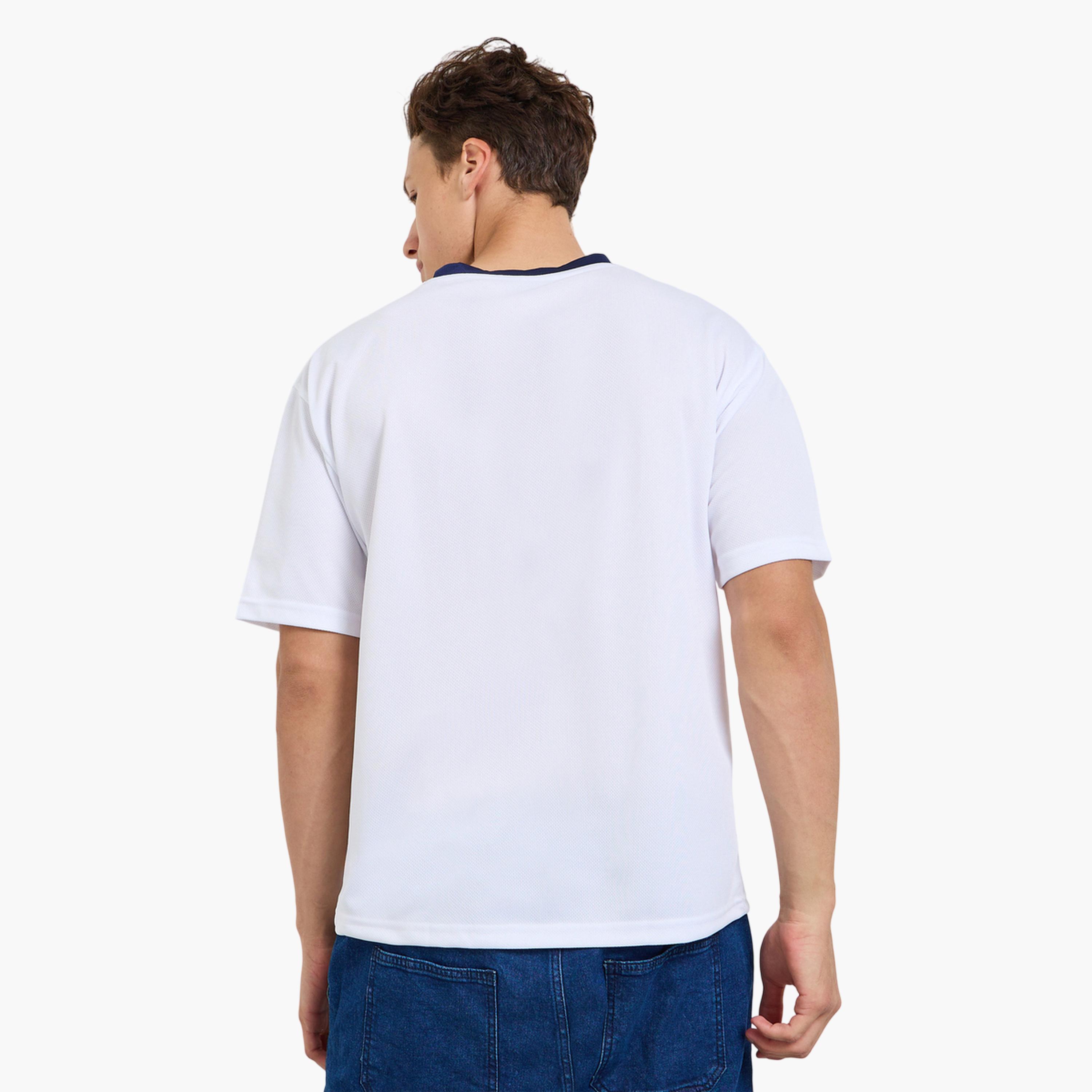 تيشيرت واسع جيرسي كرة قدم بتفاصيل مضلعة متباينة للرجال-men-clothing-tshirtsandpolos-tshirts-image-4