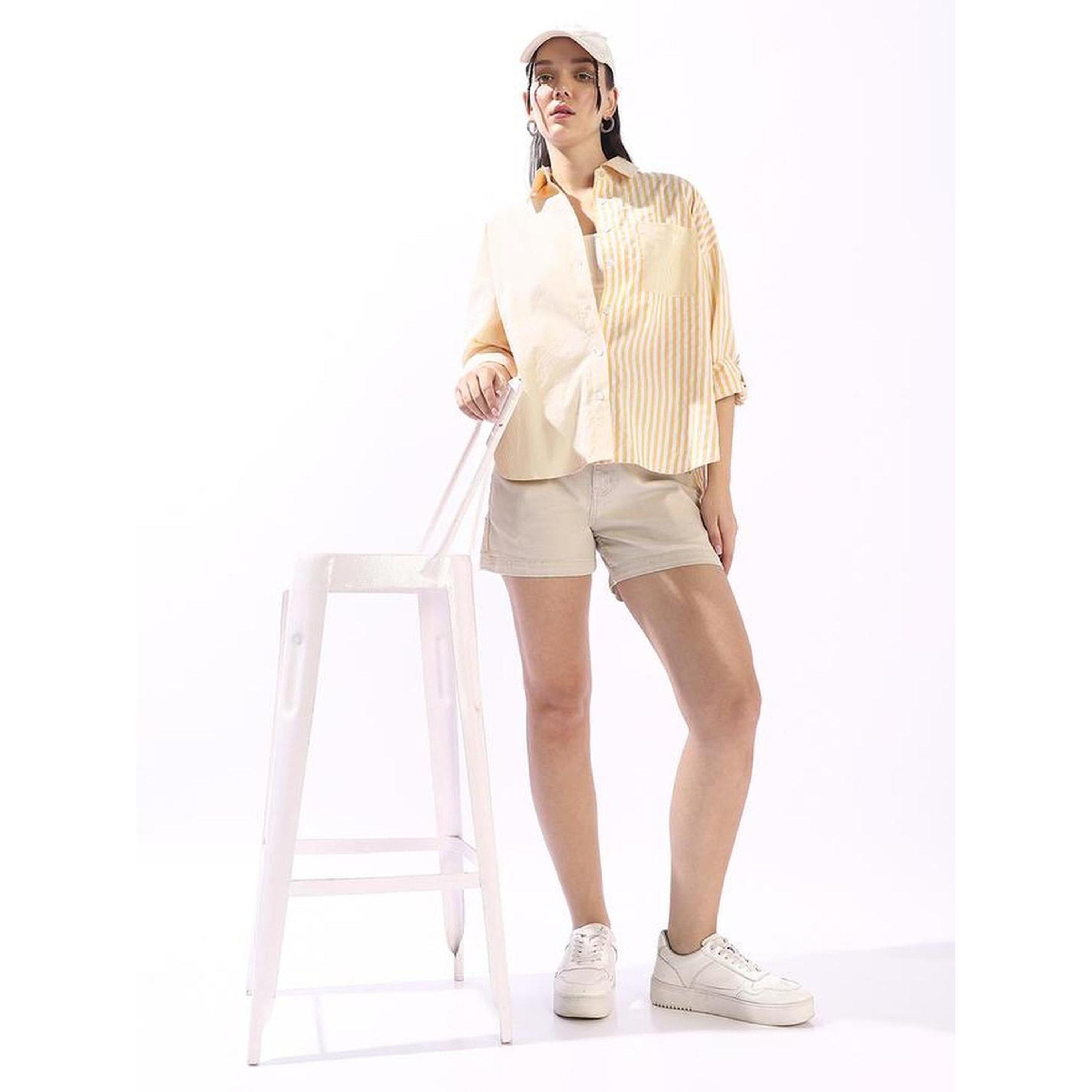 بلوزة قطن مخططة بأزرار وقصة واسعة-women-clothing-shirtsandblouses-shirts-image-2