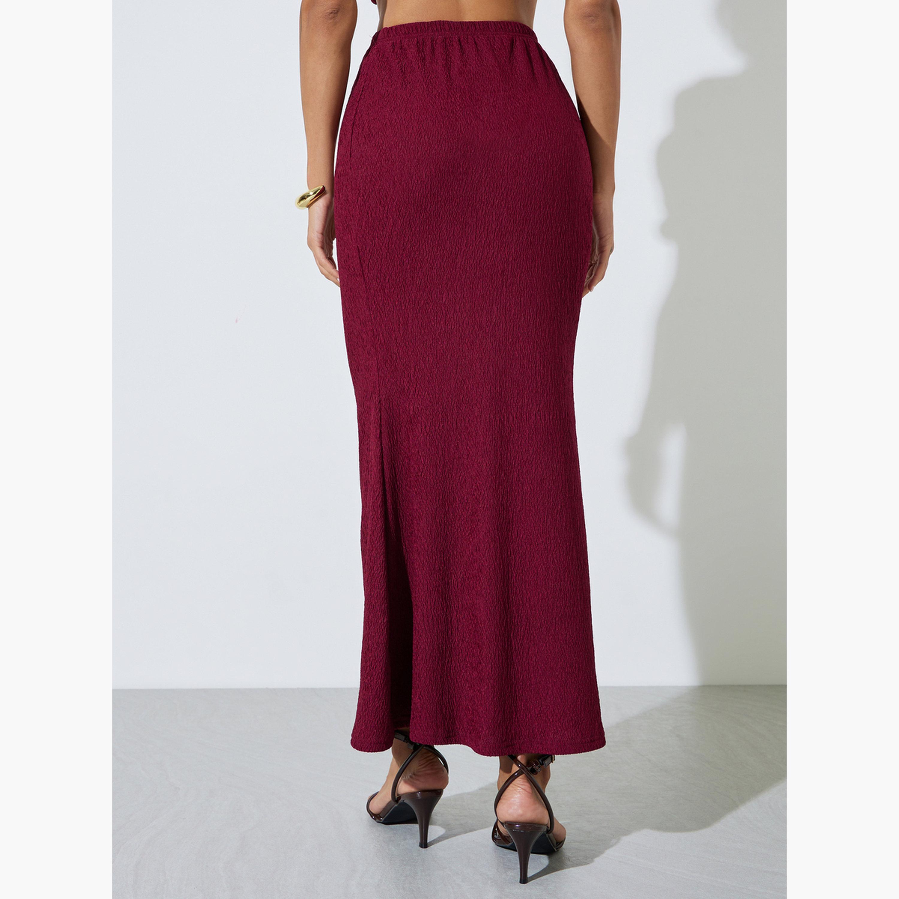 Styli Burgundy Textured Pencil Maxi Skirt-women-clothing-bottoms-skirts-image-4