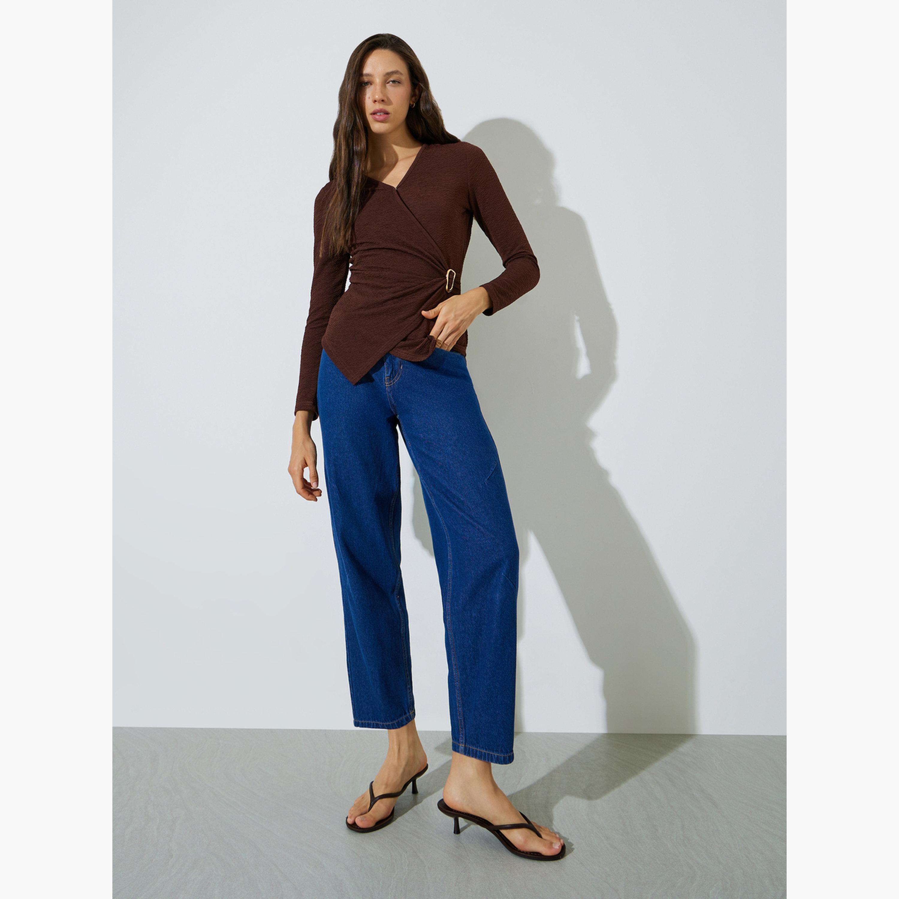 ستايلي - بلوزة بنية اللون محبوكة بنسيج ملفوف من الأمام-women-clothing-shirtsandblouses-blouses-image-2