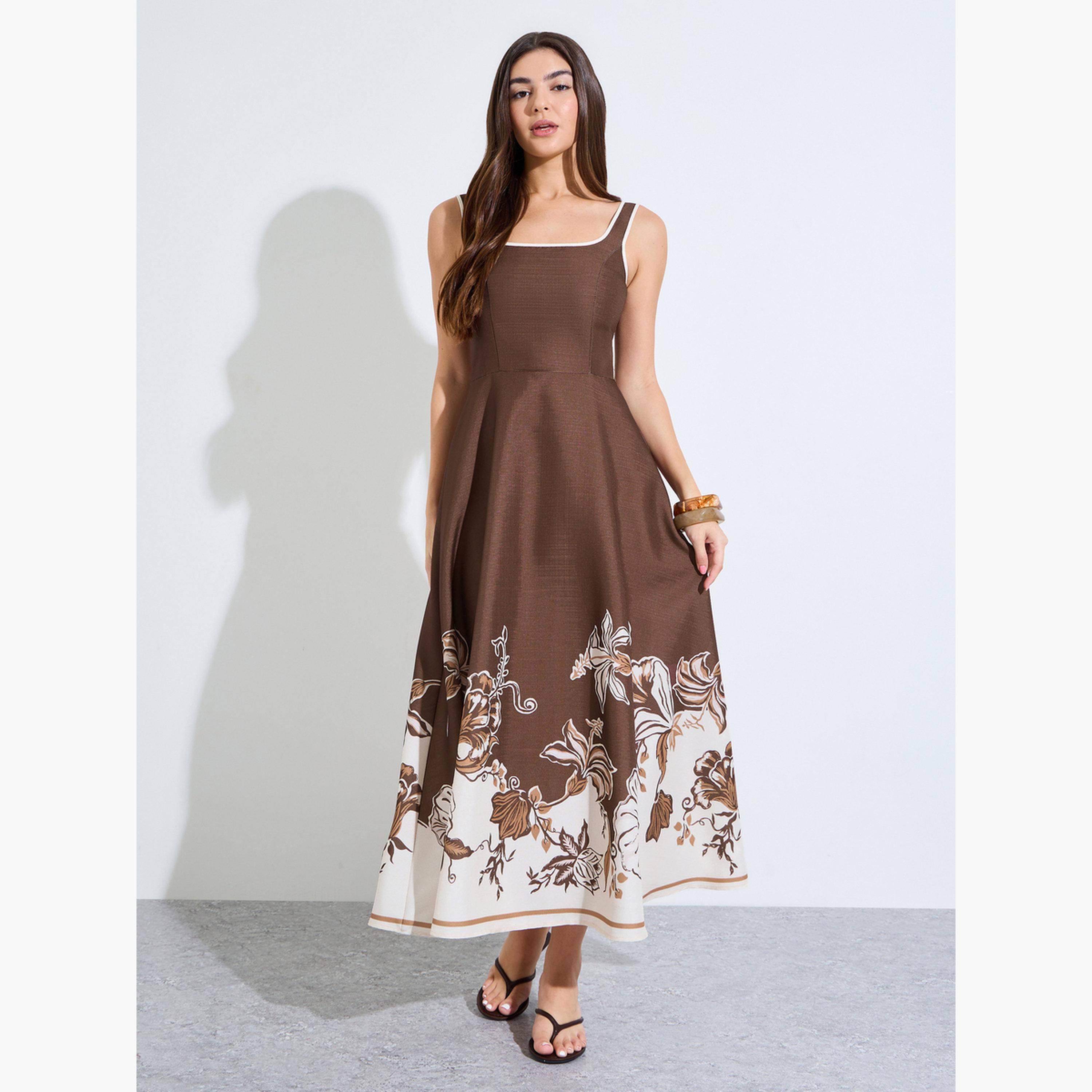 فستان طويل بحافة واسعة وطبعة زهور-women-clothing-dresses-image-1