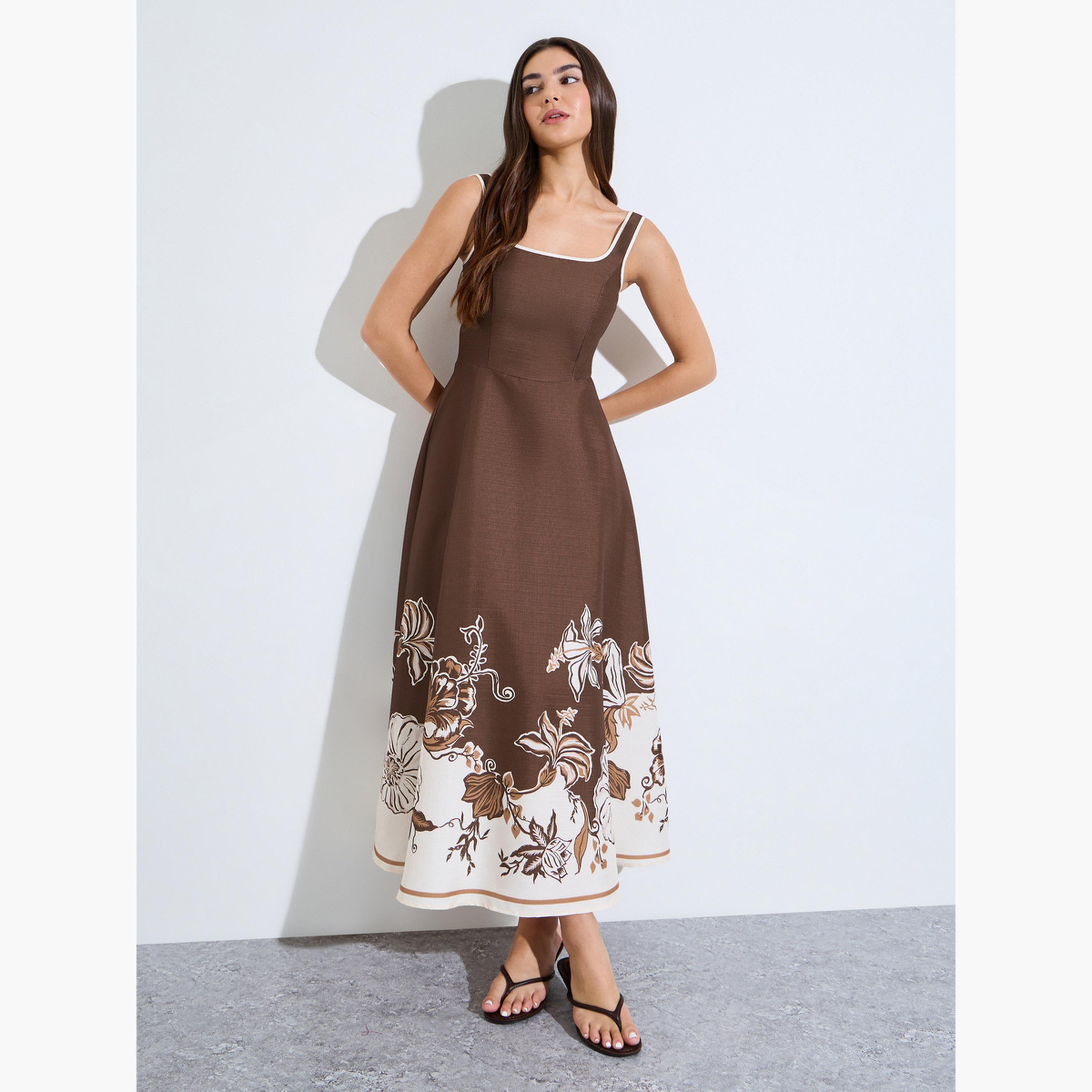 فستان طويل بحافة واسعة وطبعة زهور-women-clothing-dresses-image-3