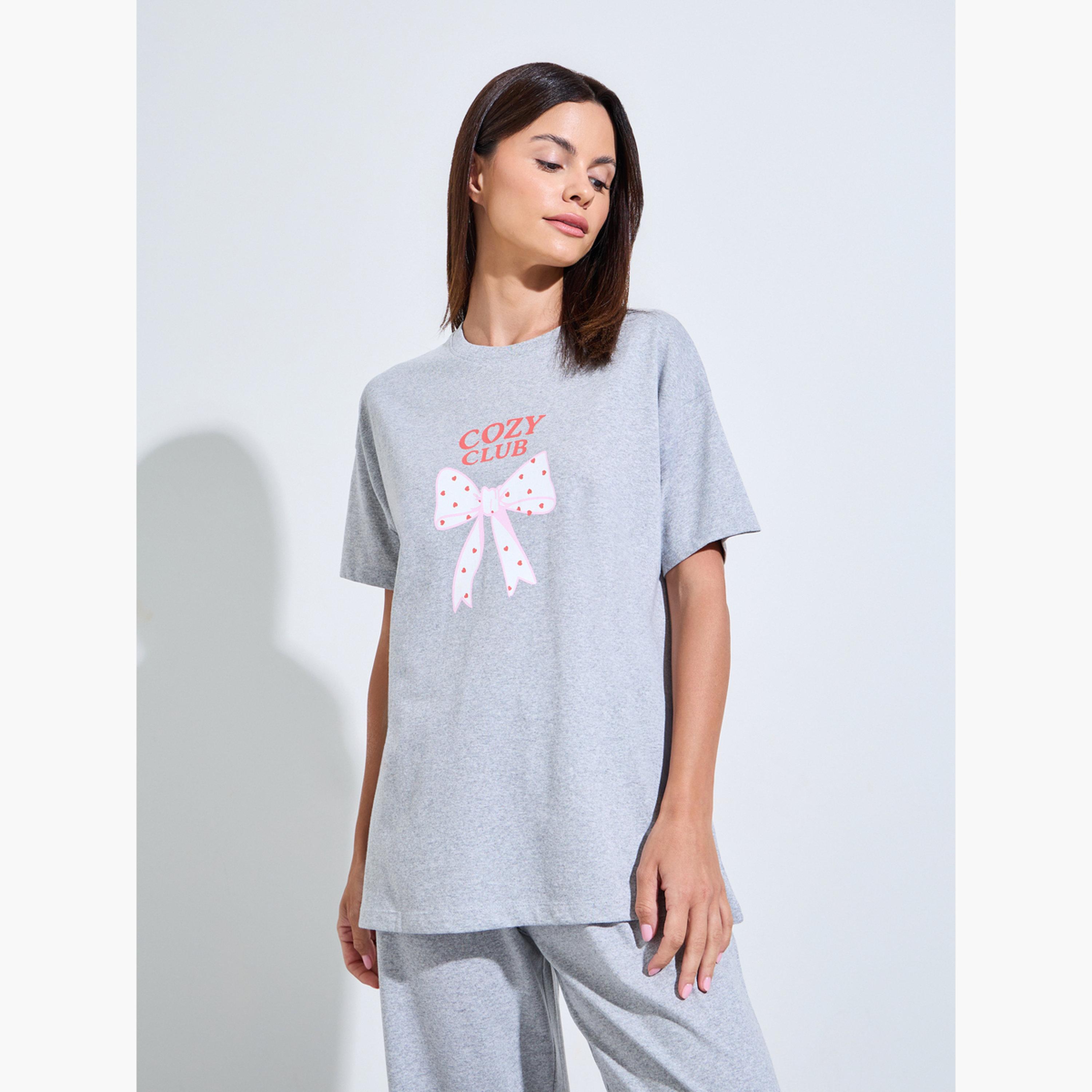 Styli Grey Bow Print Drop Shoulder T-Shirt and Pyjama Set-women-clothing-nightwear-pyjamas-longsets-image-2