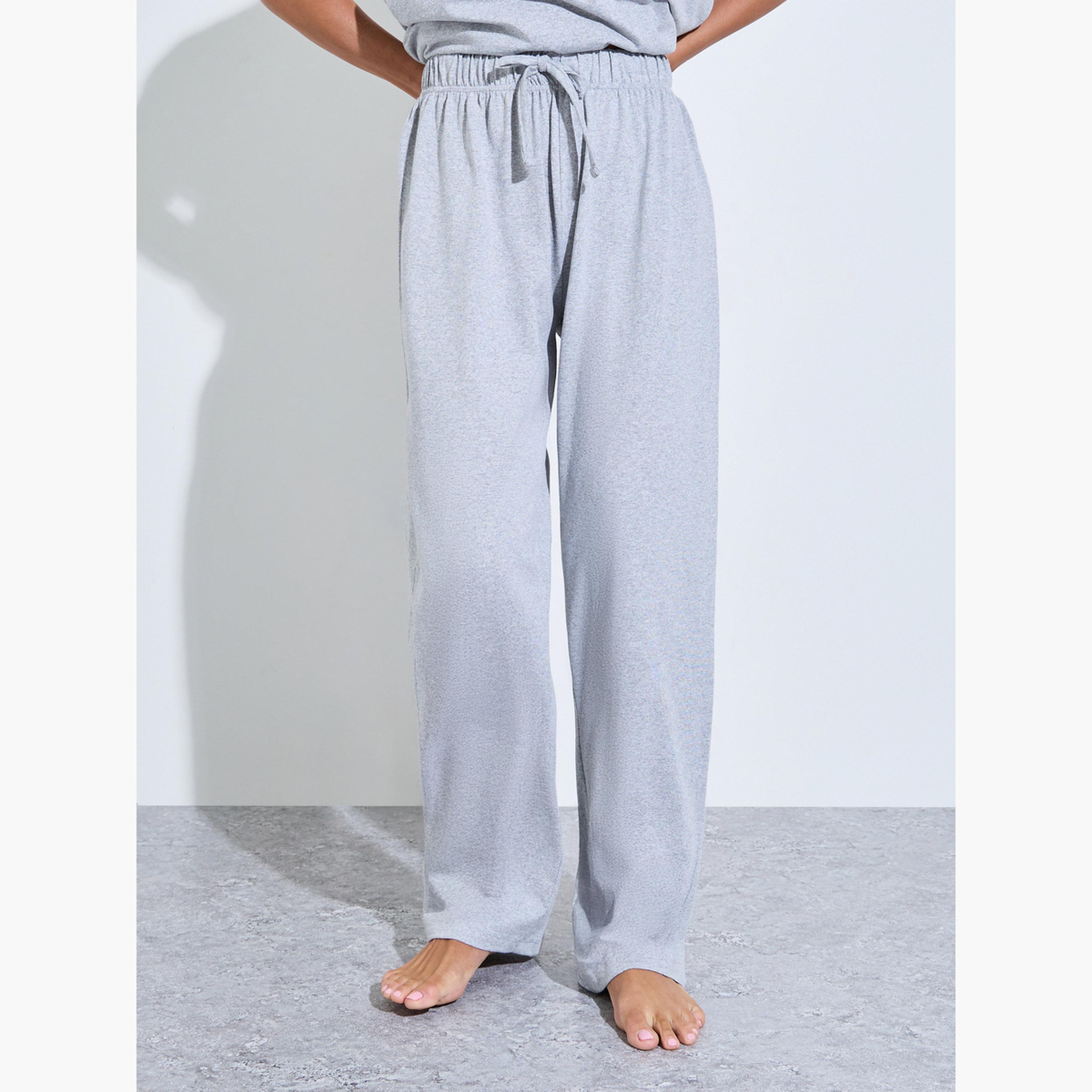 Styli Grey Bow Print Drop Shoulder T-Shirt and Pyjama Set-women-clothing-nightwear-pyjamas-longsets-image-4