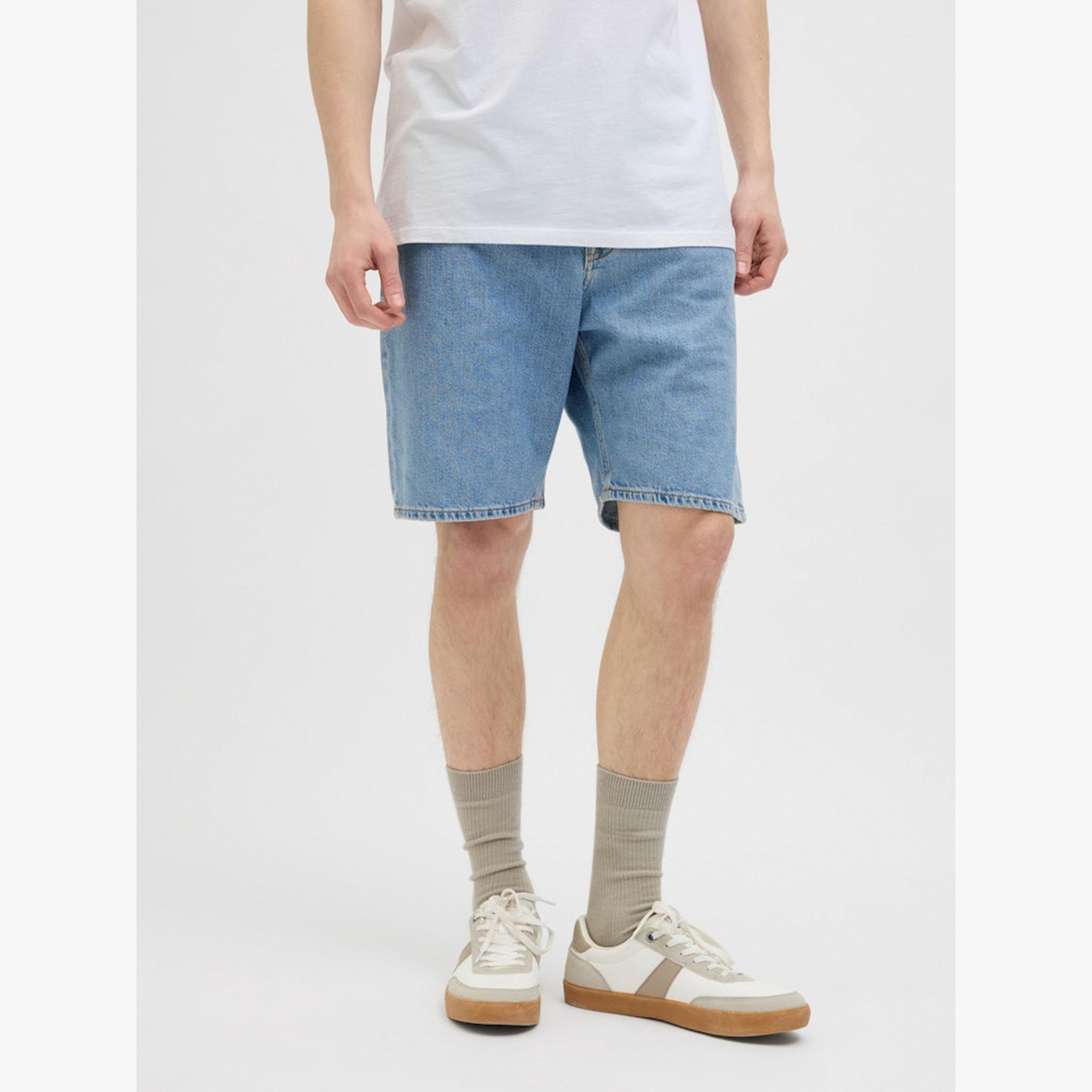 شورت دنيم كاجوال رجالي أزرق فاتح-men-clothing-swimandbeach-shorts-image-1