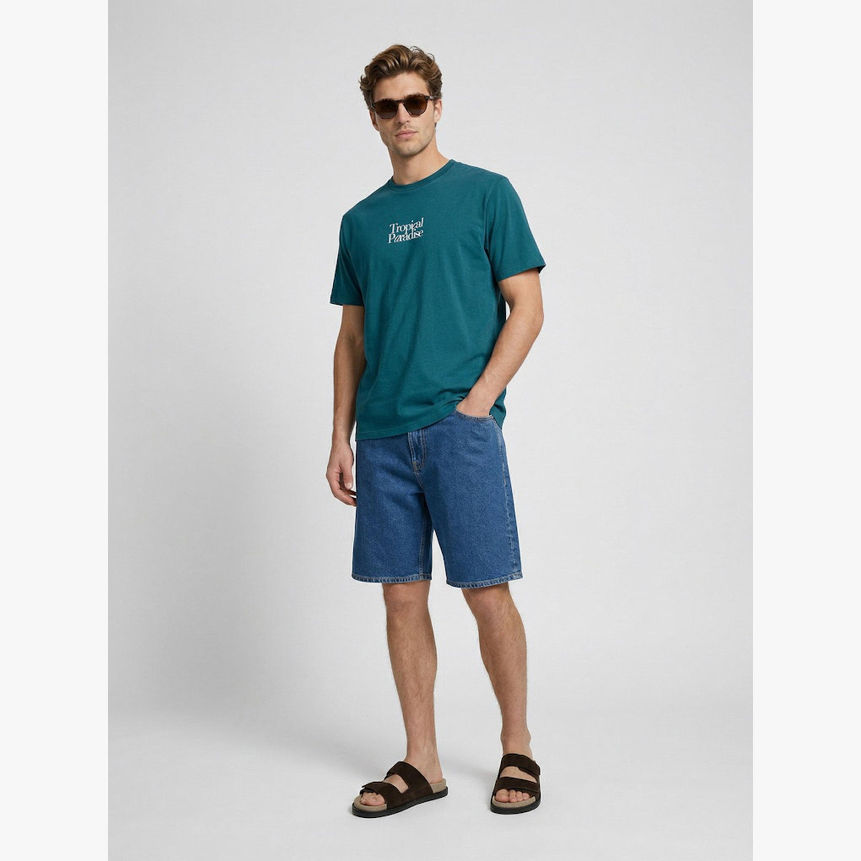تيشيرت قطن بياقة دائرية وطبعة جرافيك-men-clothing-tshirtsandpolos-tshirts-image-2