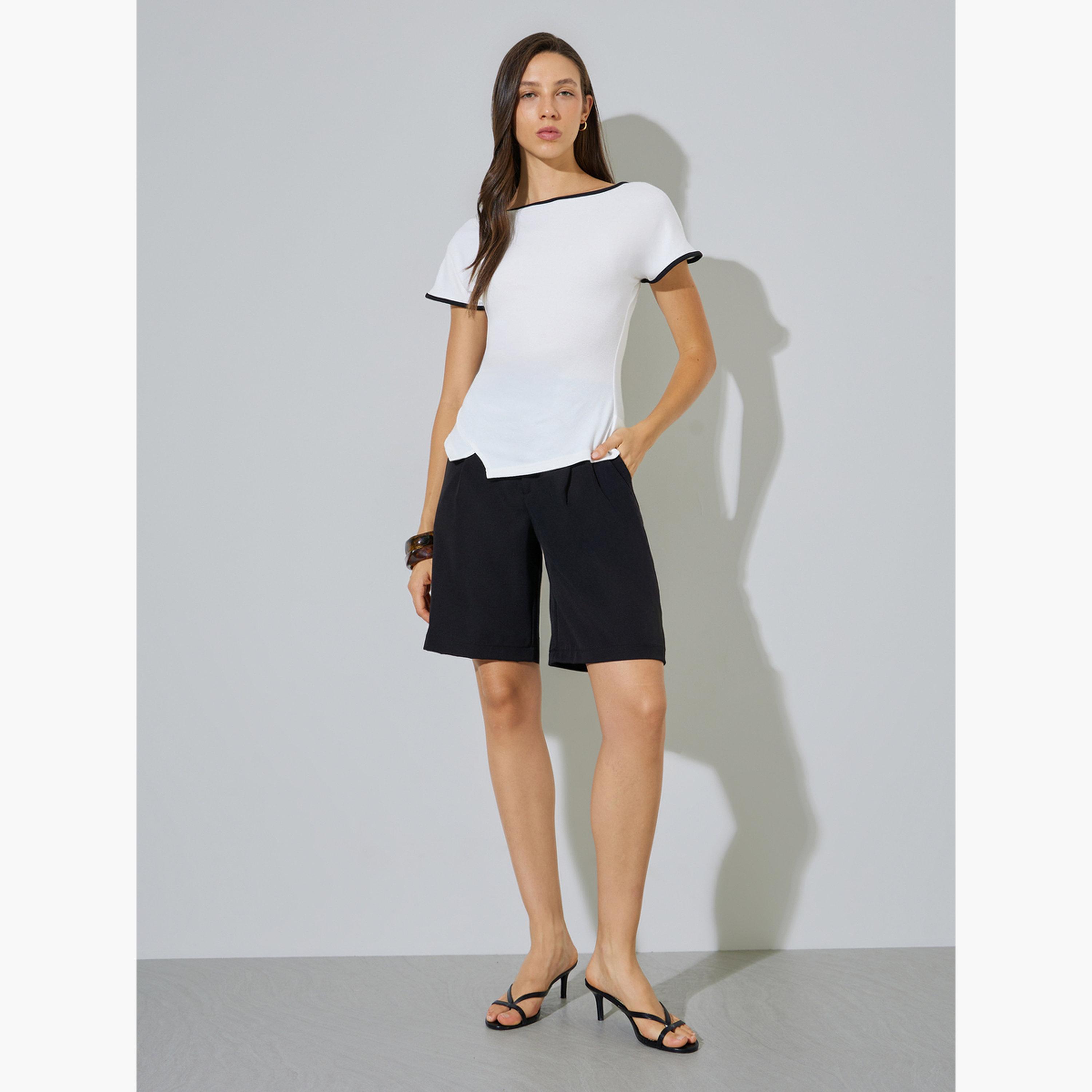 ستايلي - بلوزة قصيرة الأكمام محبوكة بحواف بيضاء متباينة-women-clothing-shirtsandblouses-blouses-image-2