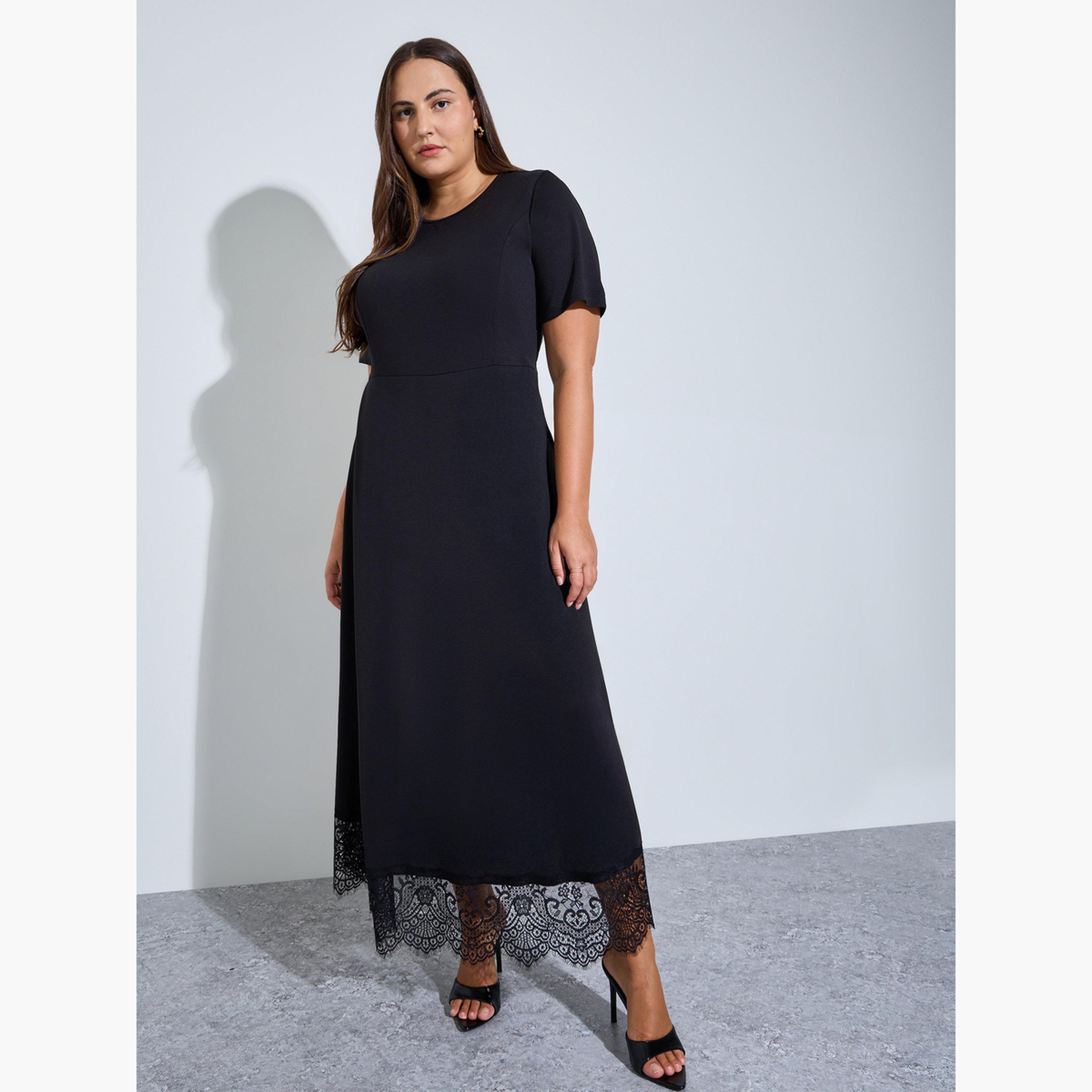 فستان طويل بحافة واسعة وحافة دانتيل بمقاس كبير-women-clothing-dresses-image-3