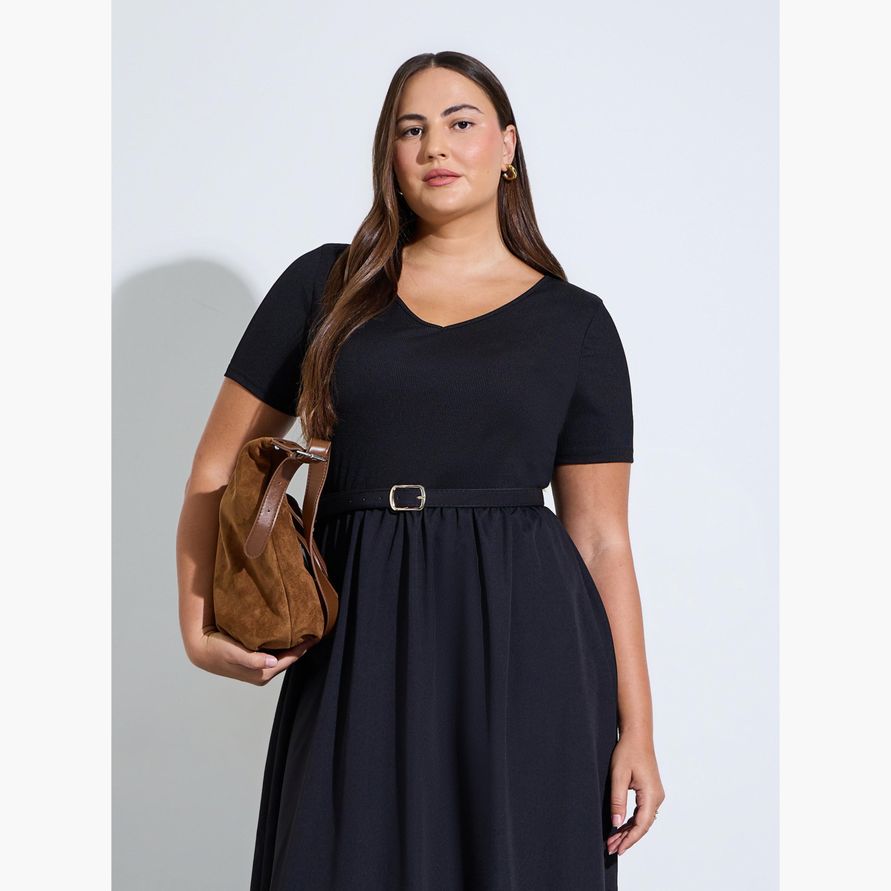 Styli Plus Size Black Belted Cutout Hem A-Line Maxi Dress-women-clothing-dresses-image-2