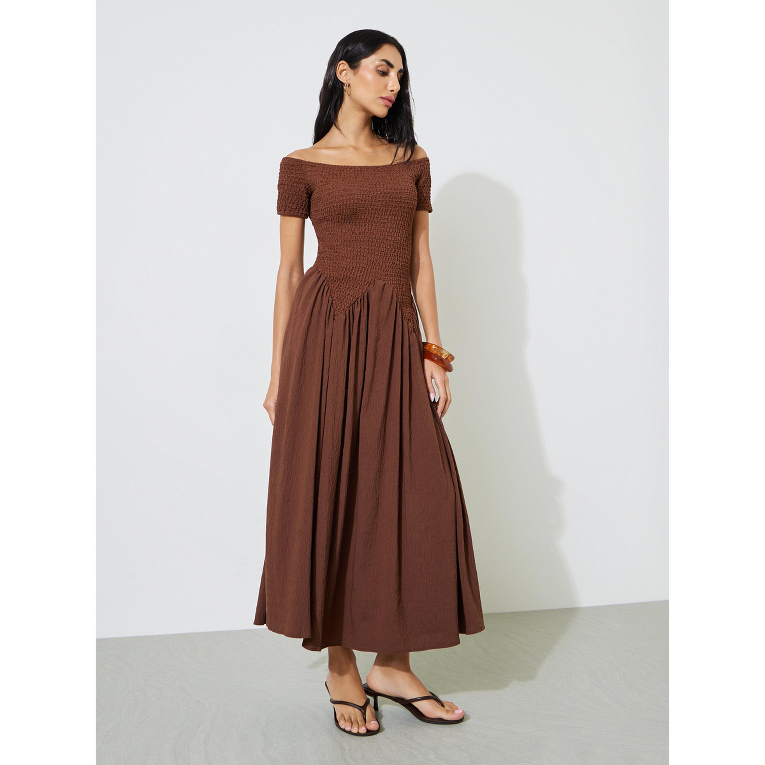 Styli Brown Solid Off-Shoulder Ruched A-Line Maxi Dress-women-clothing-dresses-image-3