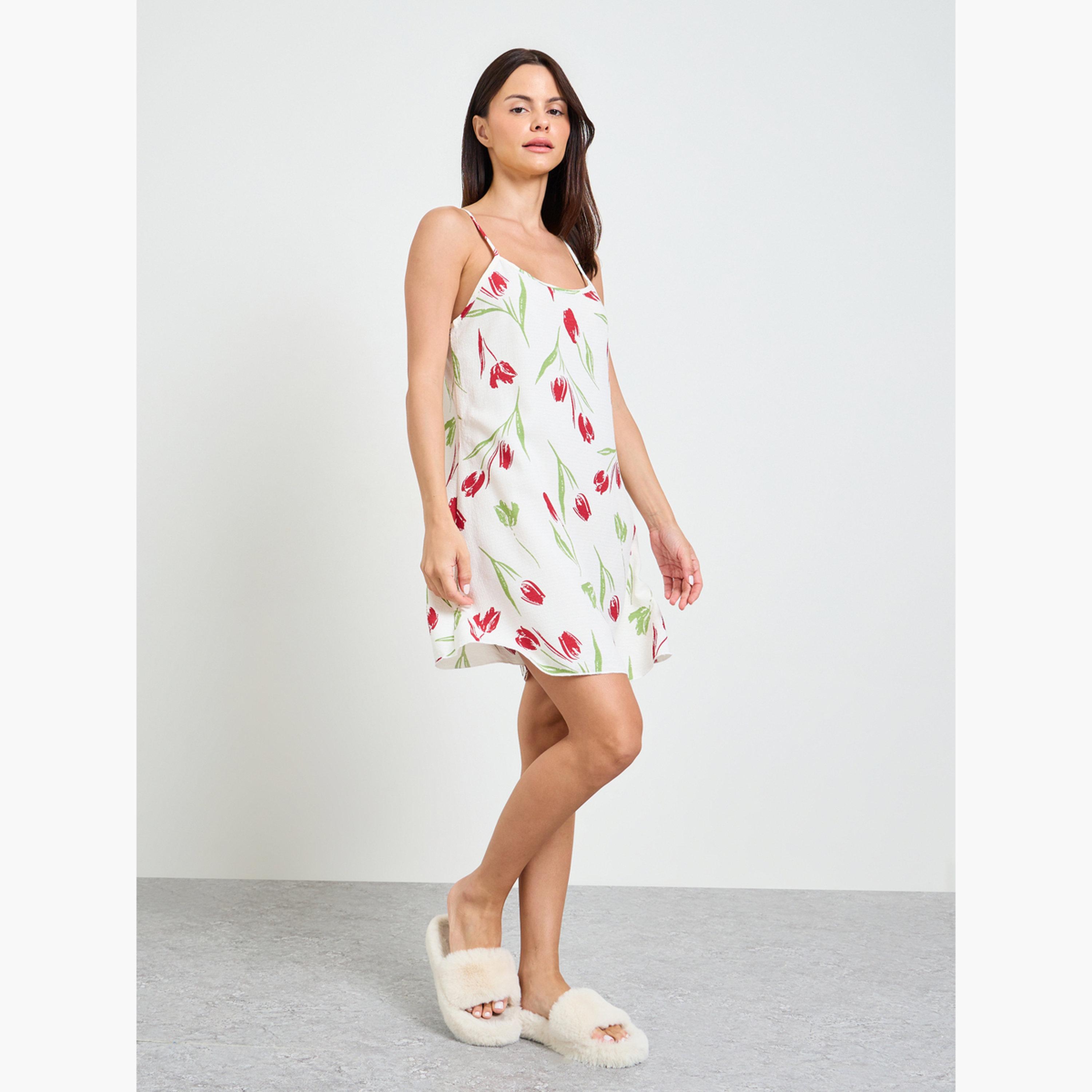 قميص نوم بأشرطة وطبعة زهور التوليب-women-clothing-nightwear-nighties-image-2