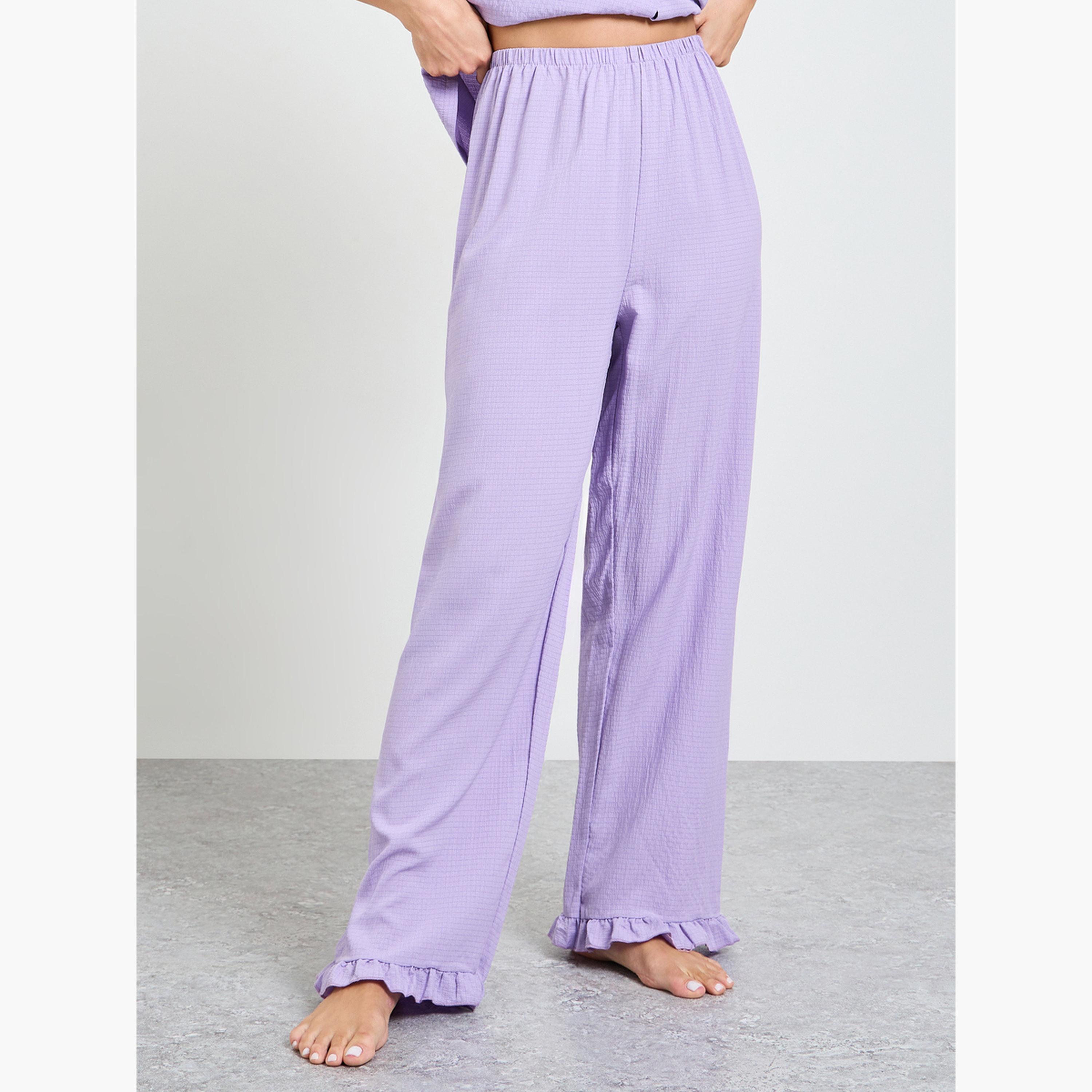 طقم بيجاما من بنطال وقميص بتفاصيل بارزة الملمس-women-clothing-nightwear-pyjamas-longsets-image-4
